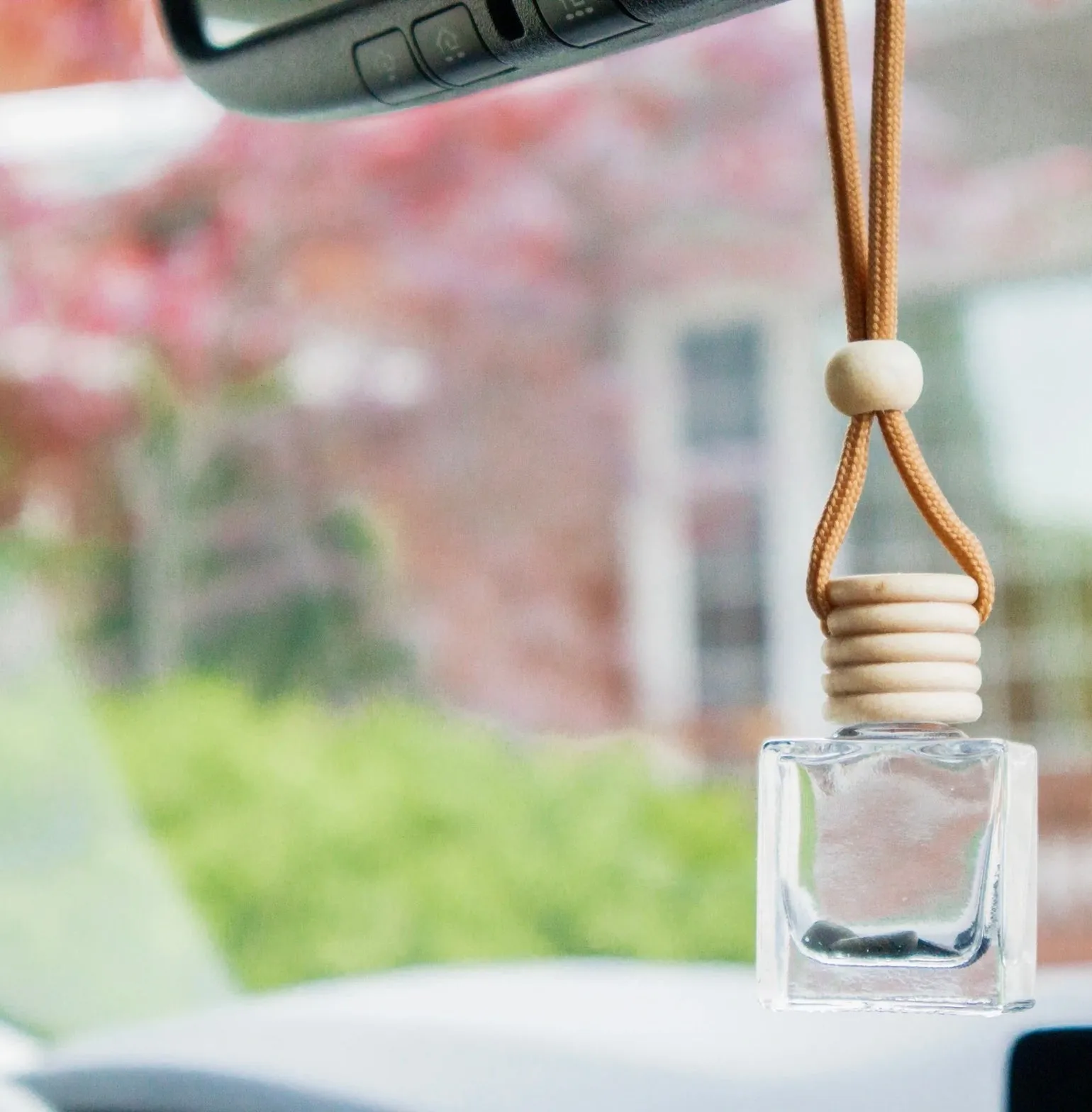 A Pleasant Thought | Car Diffuser - Obsidian Crystals