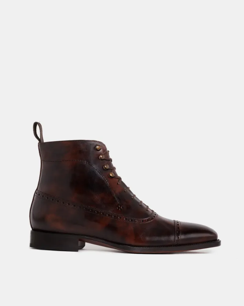 Shock Absorbing Urban Traveler Museum Brown Balmoral Brogue Boot