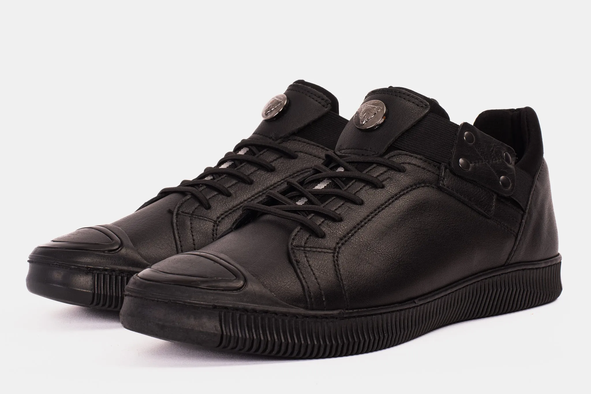 The Mumbai Black Leather Men Sneaker Final Sale! Slip Guard