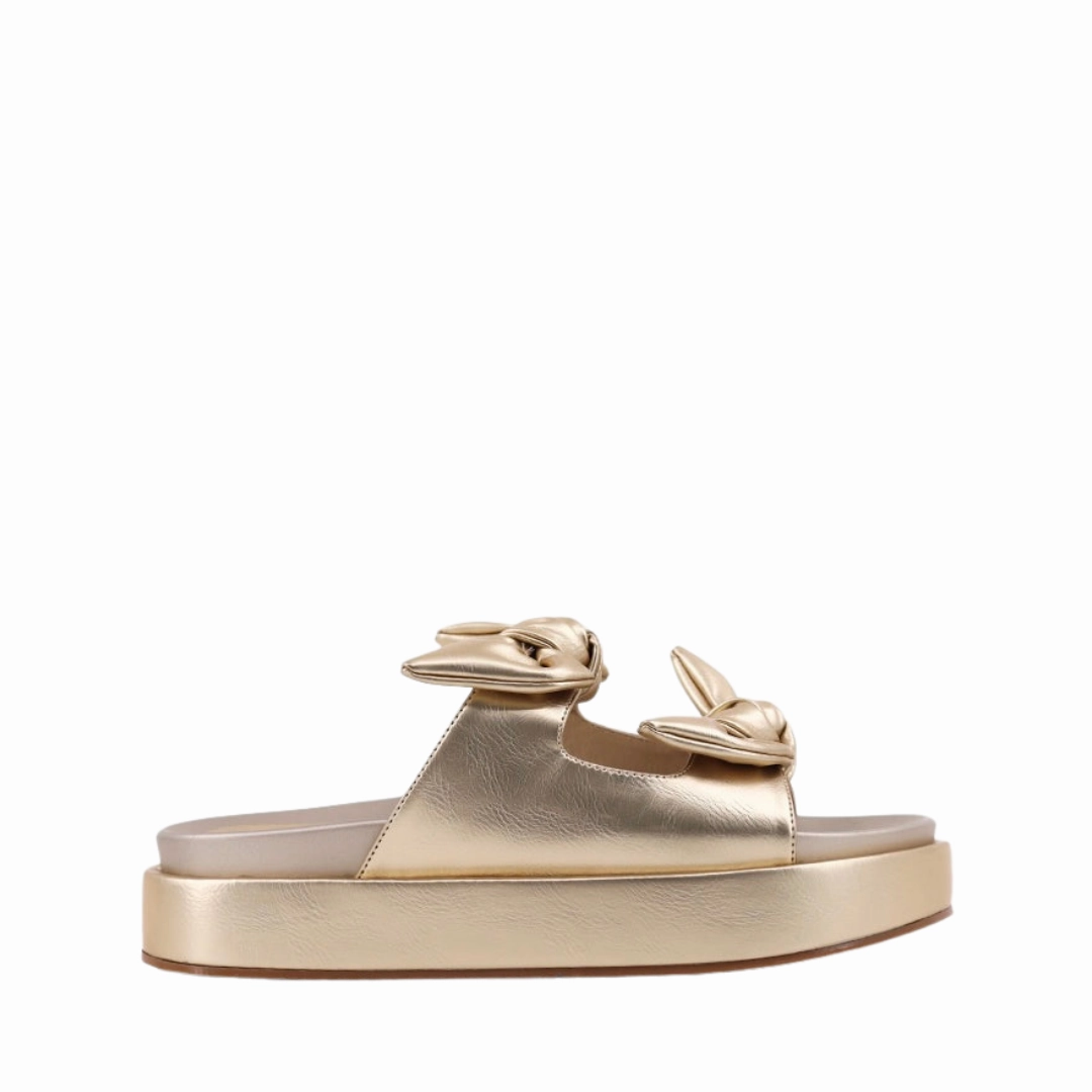 Contemporary Chic slim fit Kiki in Gold