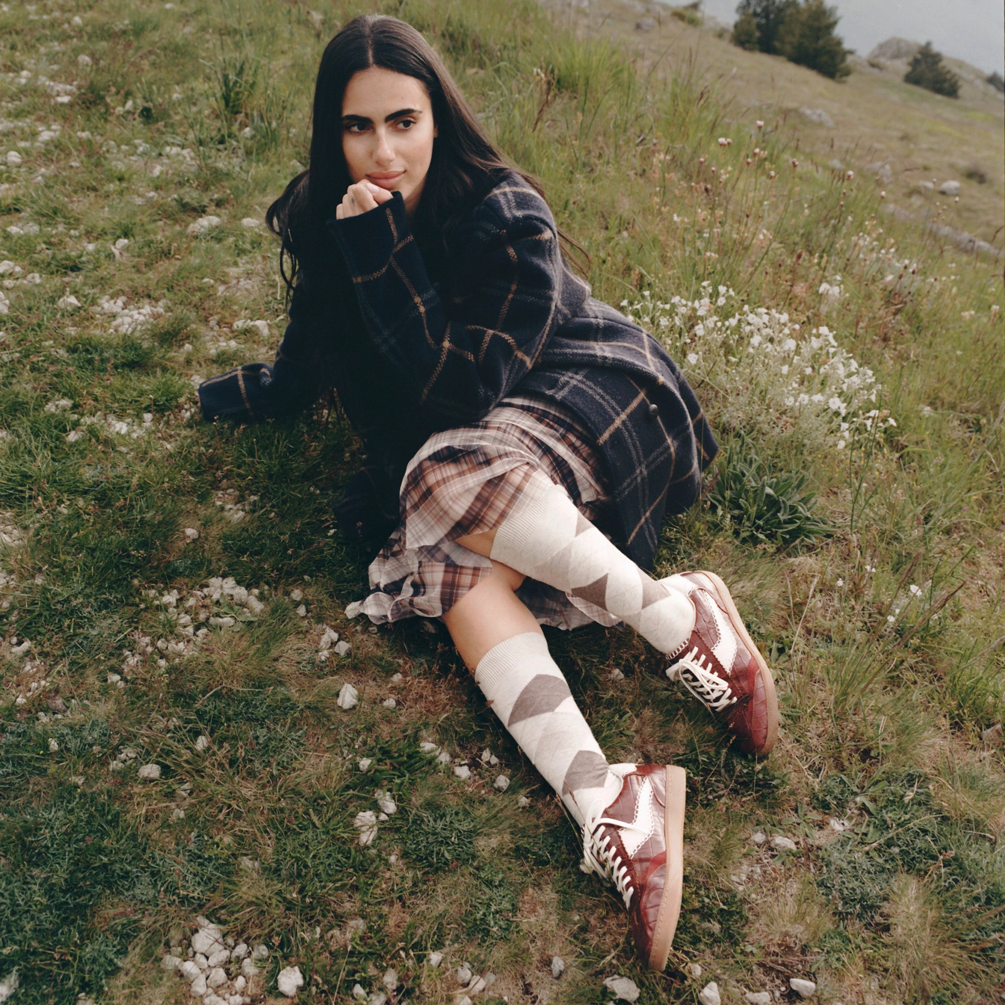 NOTICE STITCH SNEAKERS OXBLOOD CROCO EMBOSSED LEATHER Comfortable Inner Lining Vulcanized Construction