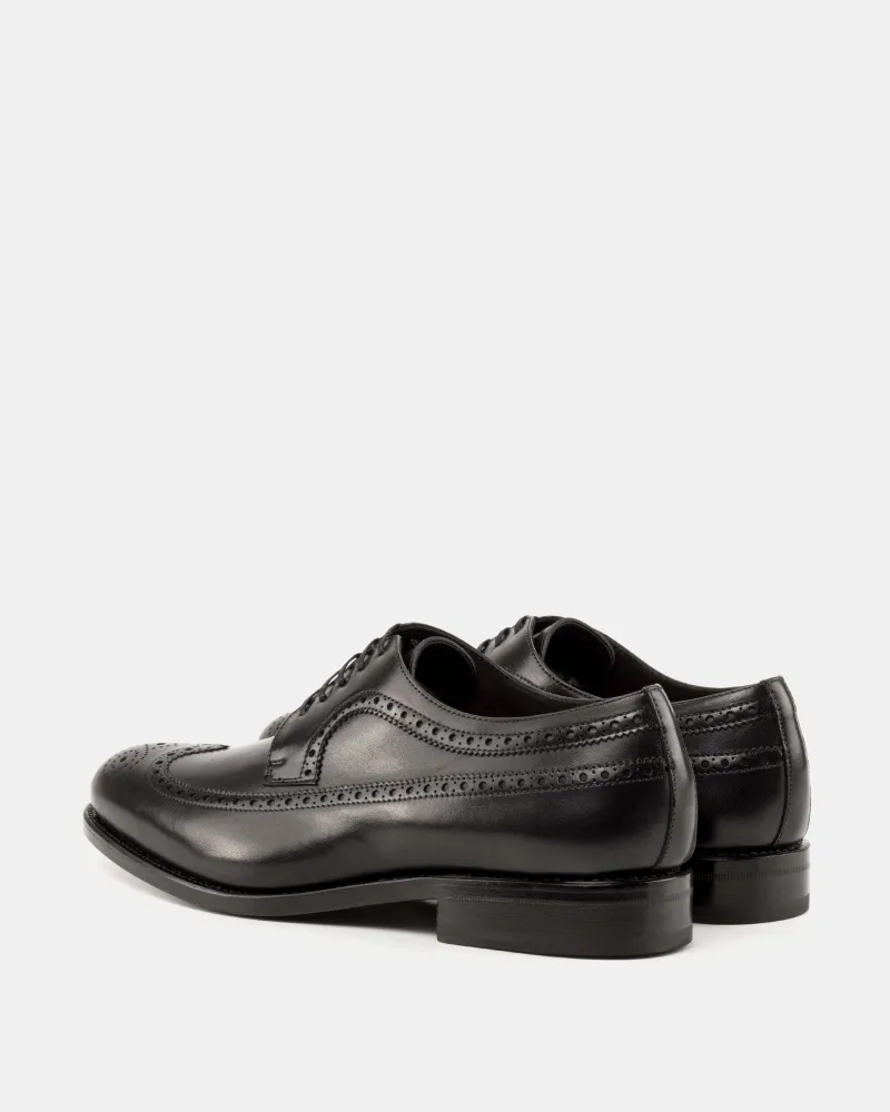 Comfortable fit Boss Mode Alex Black Calf Wingtip Derby