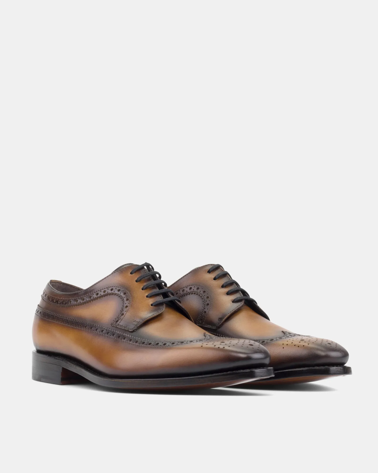 Alex Tobacco Wingtip Derby with Half-Rubber Soles - 722 Rich Feel Head Turn