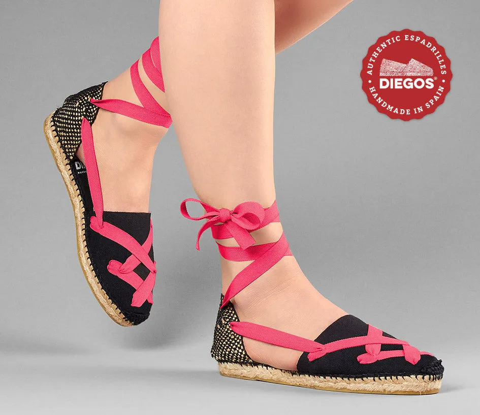 All black flat Lola classic laces espadrilles