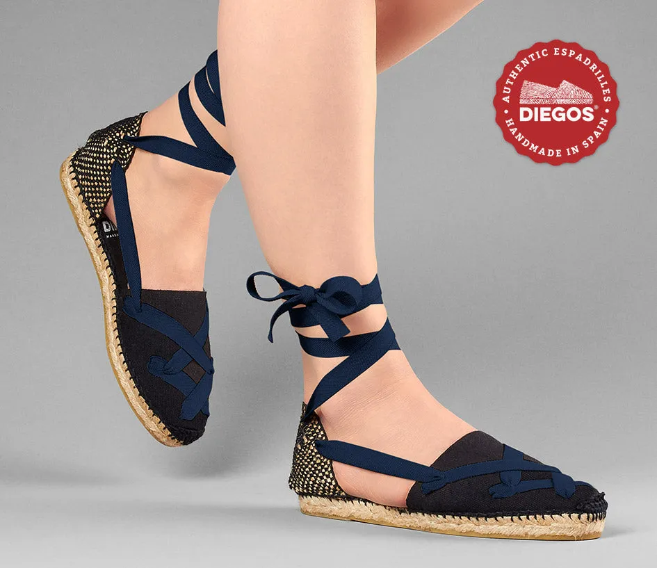 All black flat Lola classic laces espadrilles