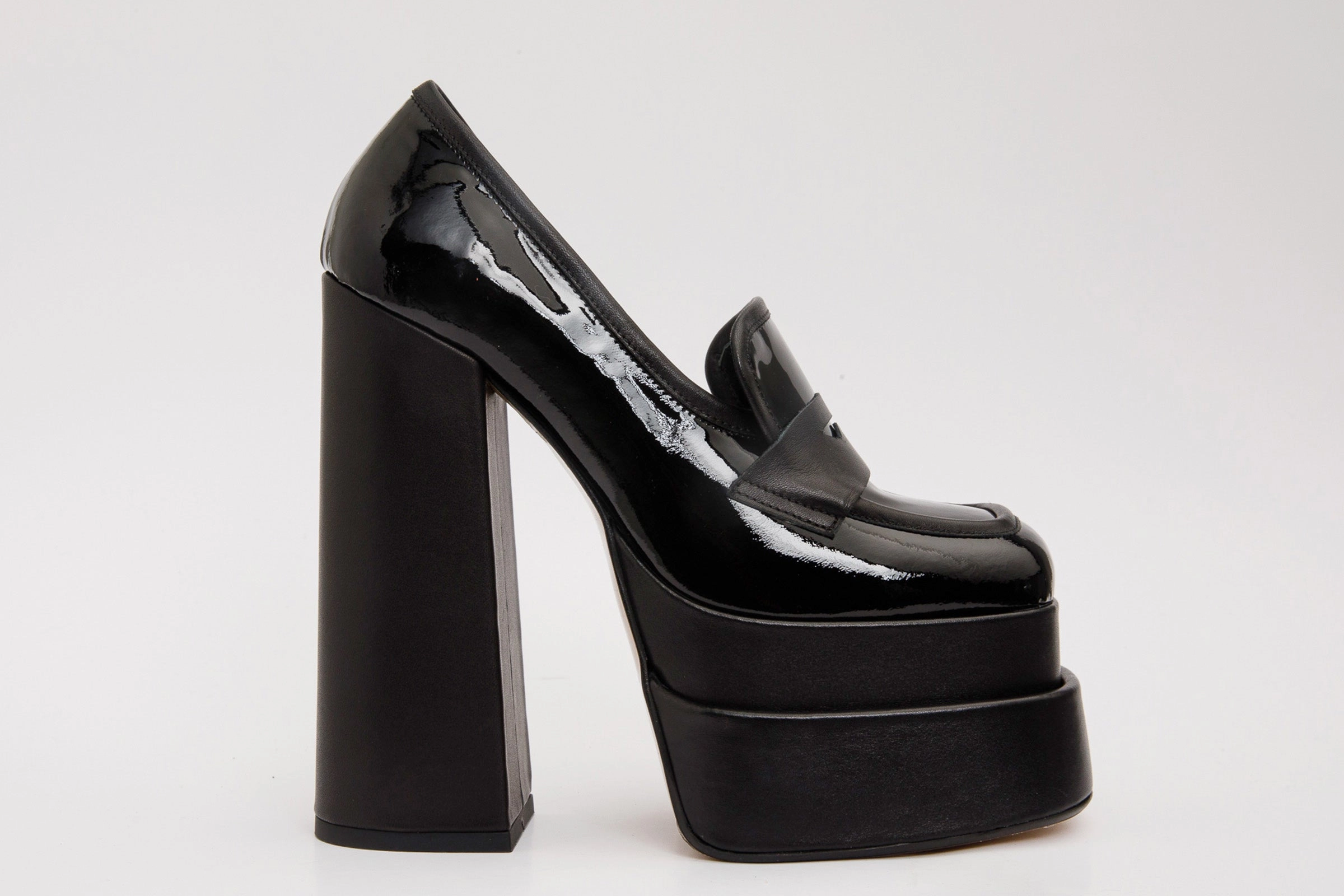 The Latino Black Leather Platform Heel Pump Women Shoe Final Sale! Thermal Regulating Lining foot function
