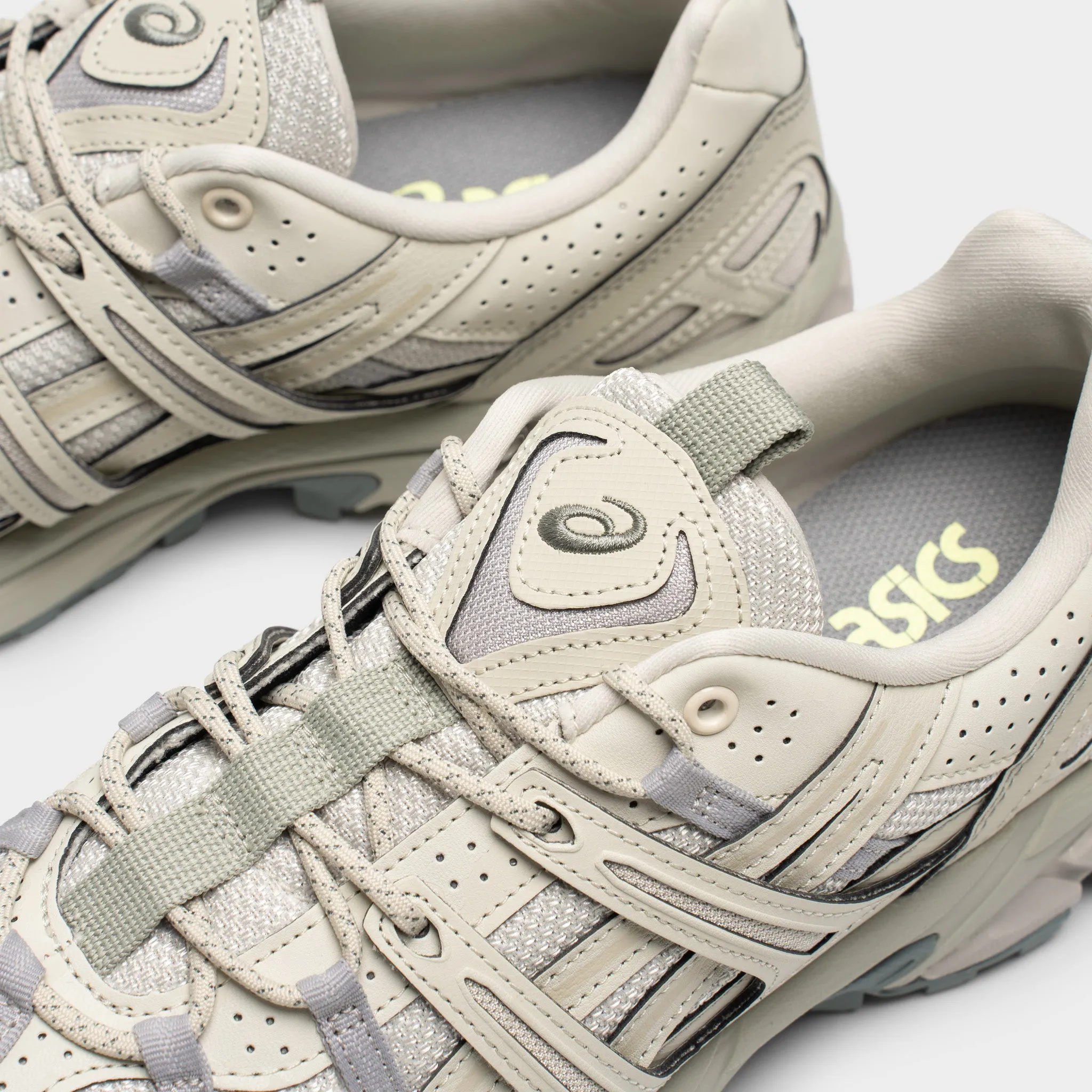 ASICS Gel-Sonoma 15-50 Light Dust / Olive Grey