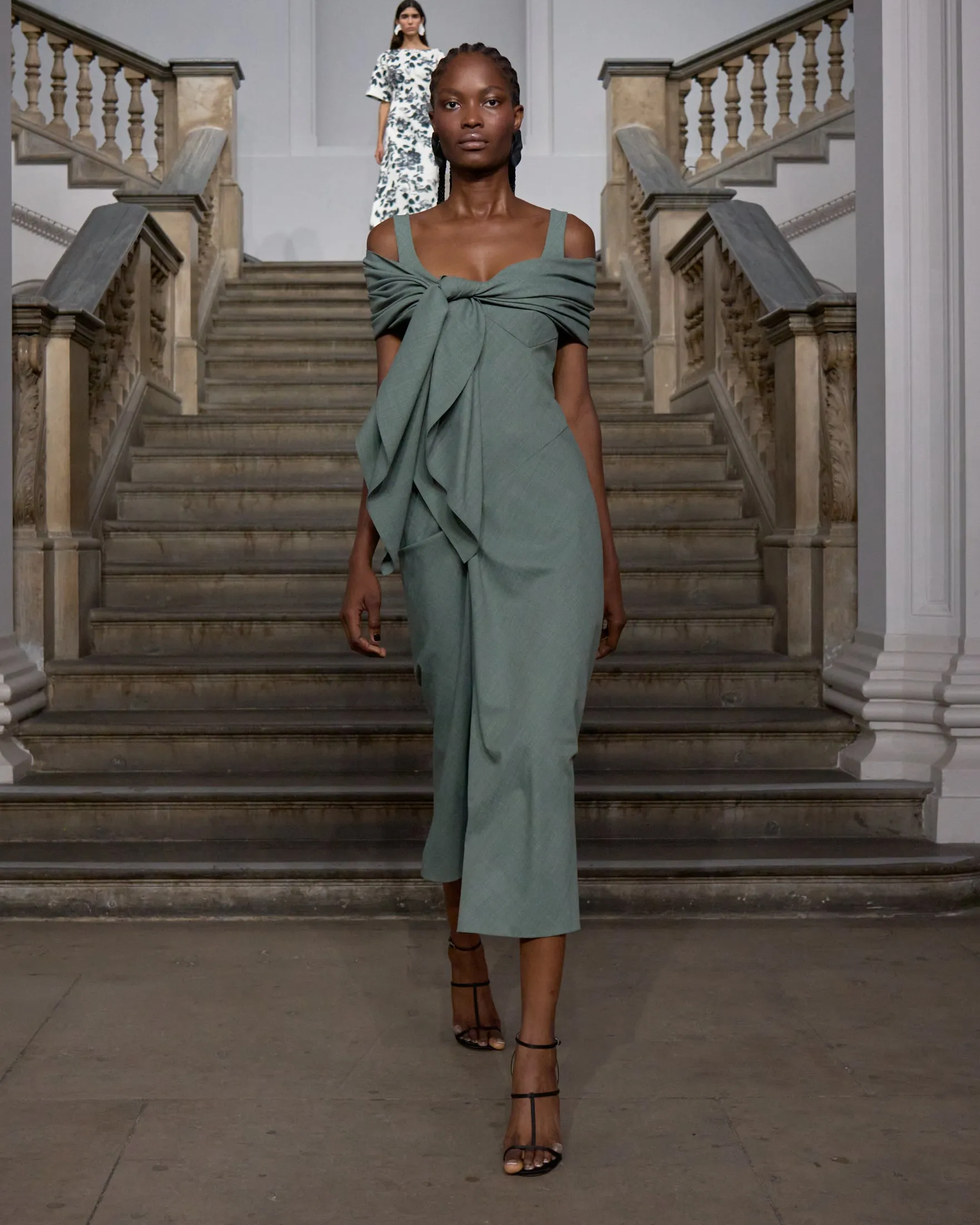 Barlowa Dress in Khaki Summer Wool