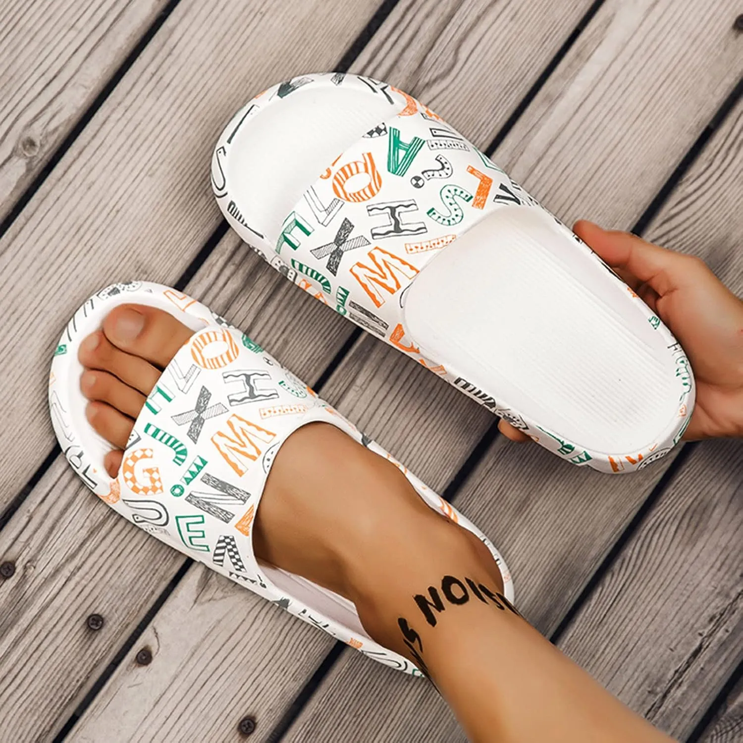 Bathroom Slippers Men Slides for Women Mens Slippers Womens Slides Drainage Hole Pool Indoor