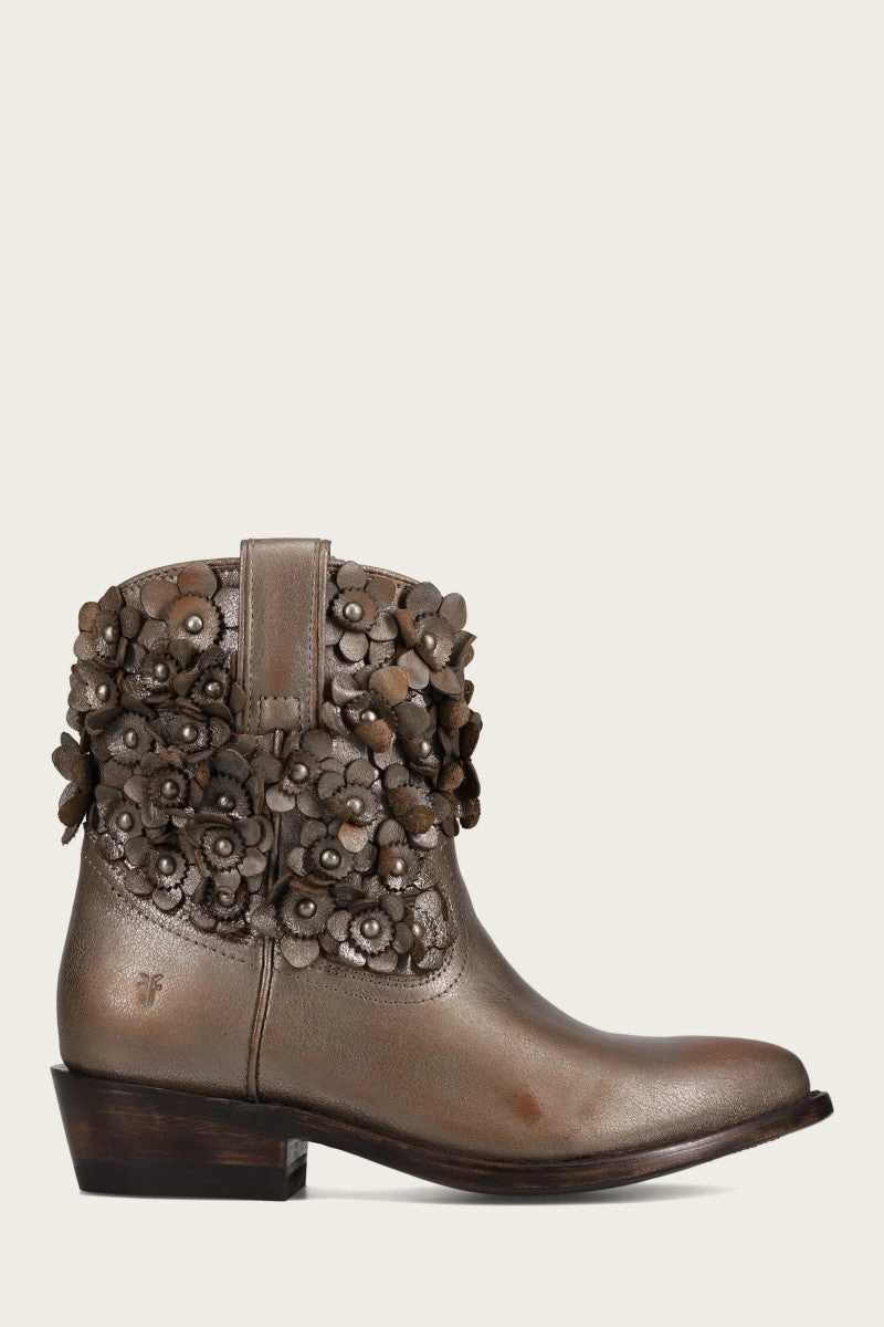 Billy Flower Slip Resistant Urban Traveler