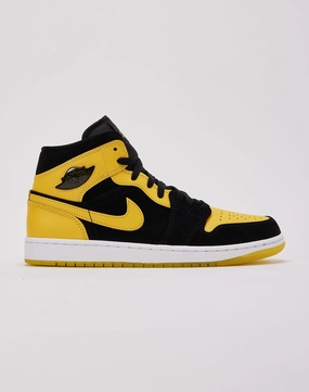 Quick Drying Materials Jordan Air Jordan 1 Mid SE 'New Love'
