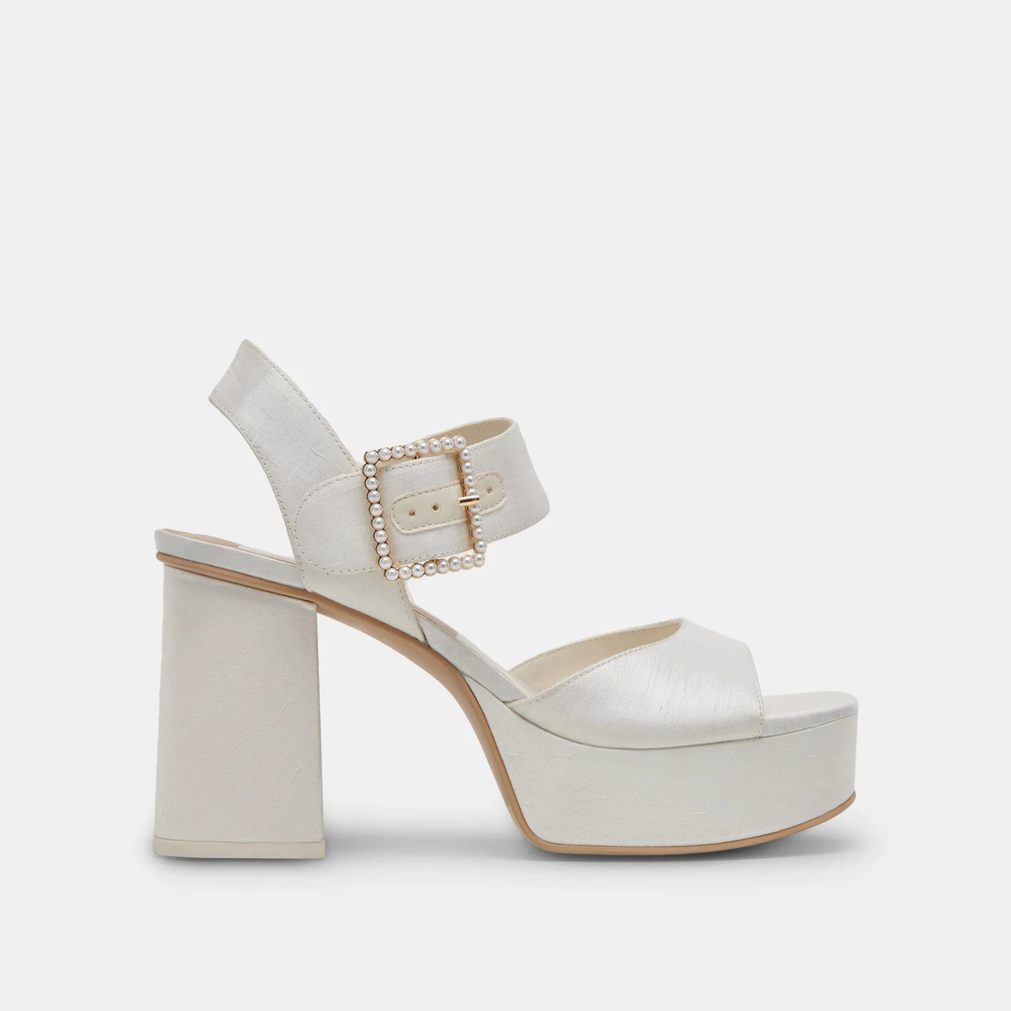 BOBBY PEARL HEELS WHITE PEARLS Soft foam