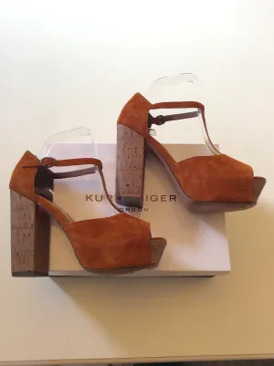 Brand New Kurt Geiger Tan Suede Peeptoe Platform Heels Size 7/40