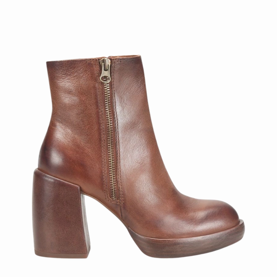 Aime Factory Worker Noise Reducing Heel