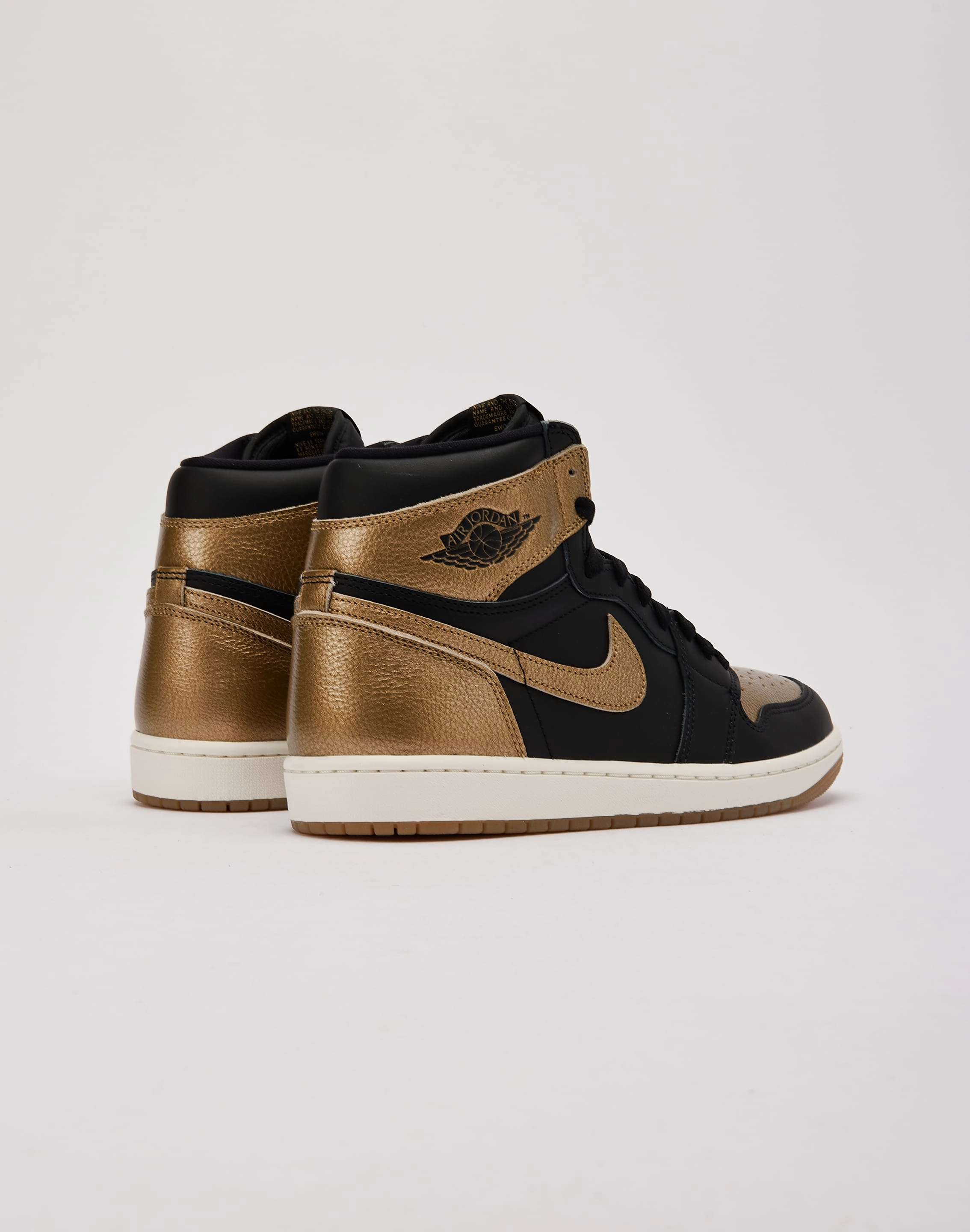 Water Resistant Membrane Jordan Air Jordan 1 Retro High OG 'Black And Gold'