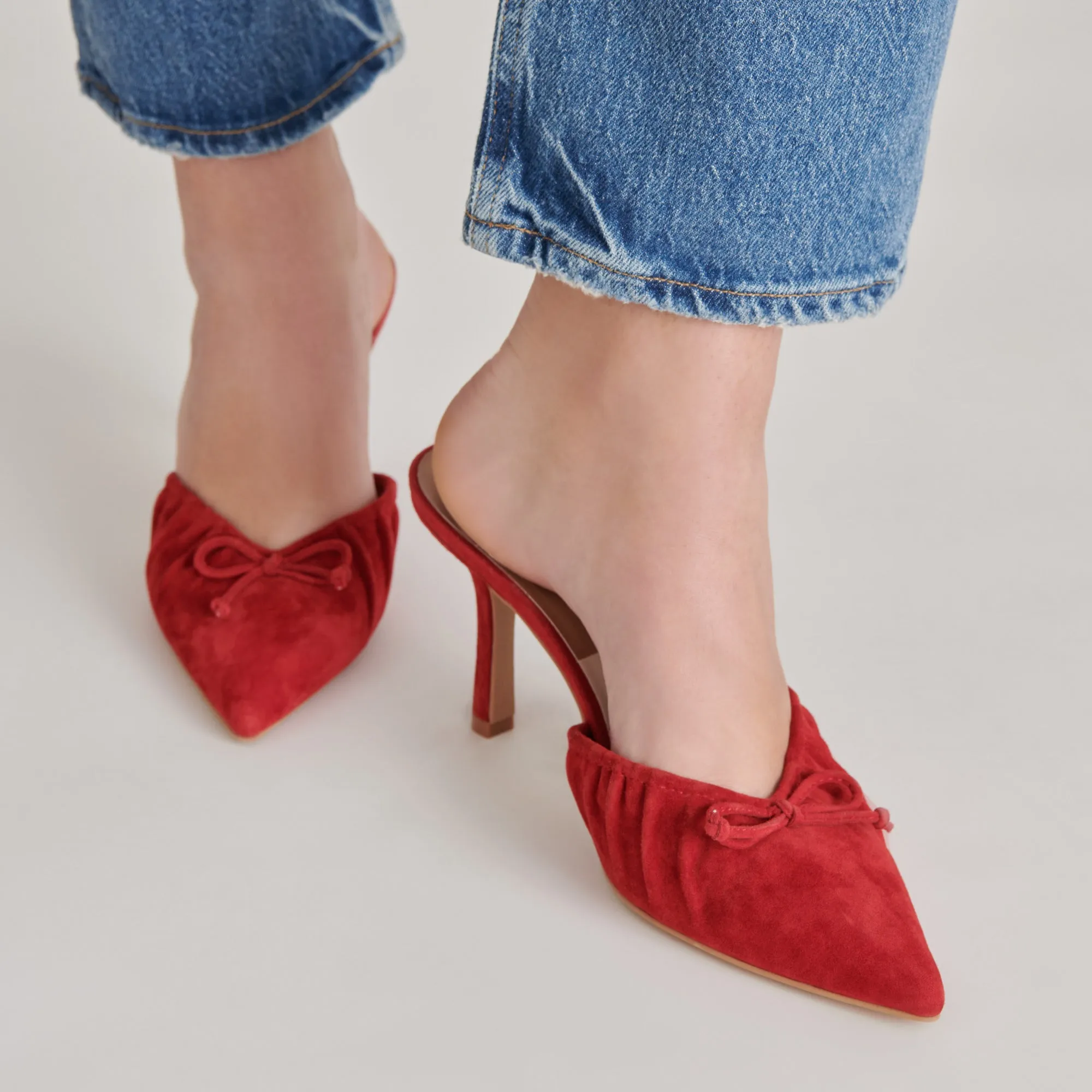 KAIRI HEELS CRIMSON SUEDE Elegant Pumps