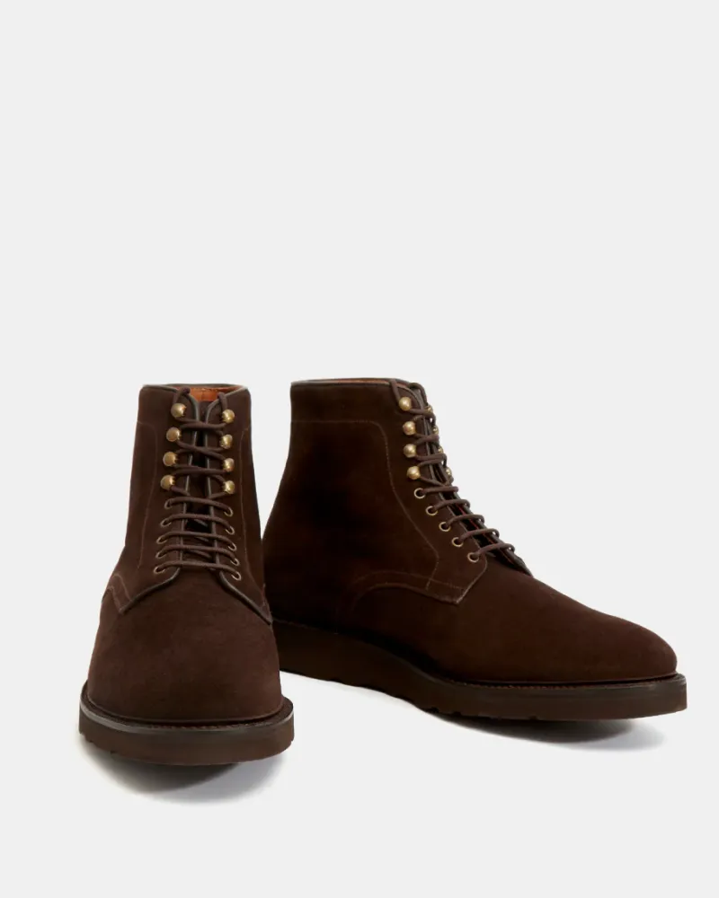 Brown Suede Plain-Toe Boot Festival Ground Groom