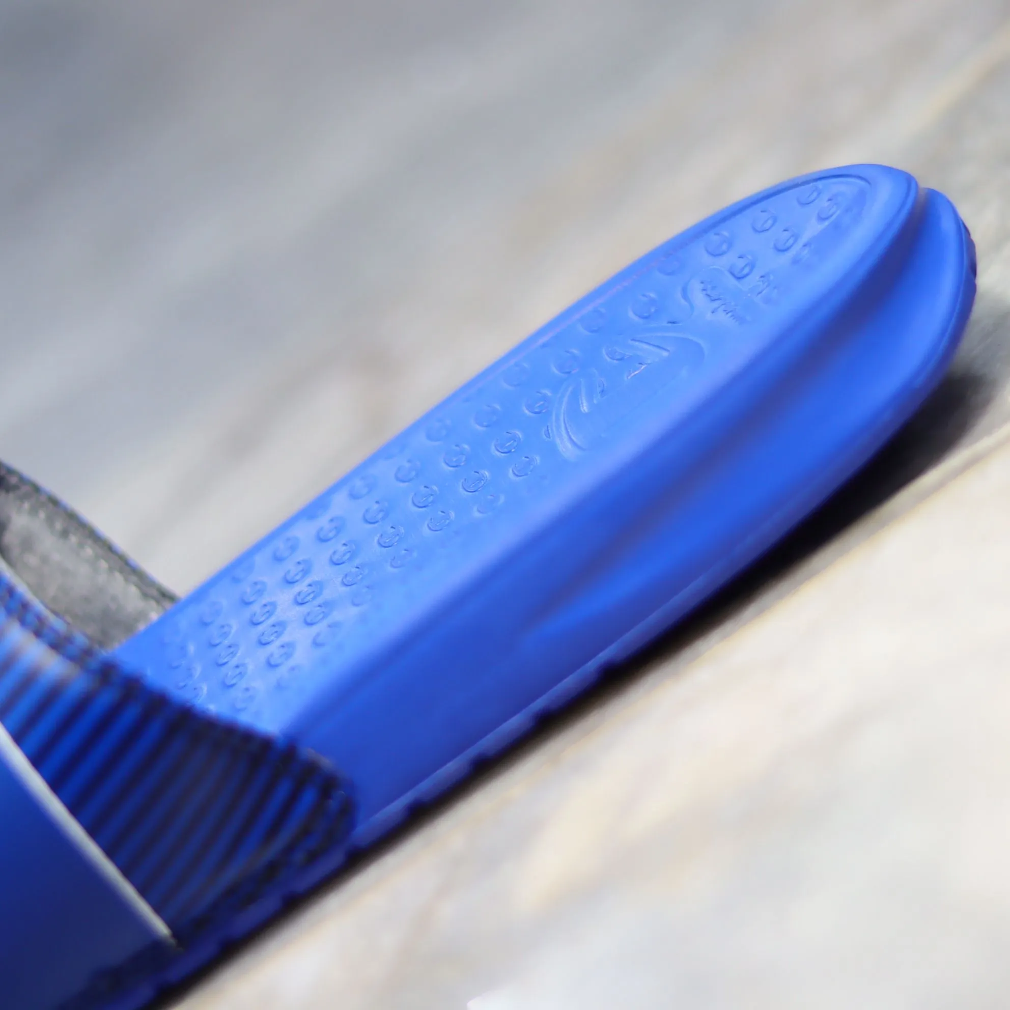 C3 - Medicated Champion Slides
