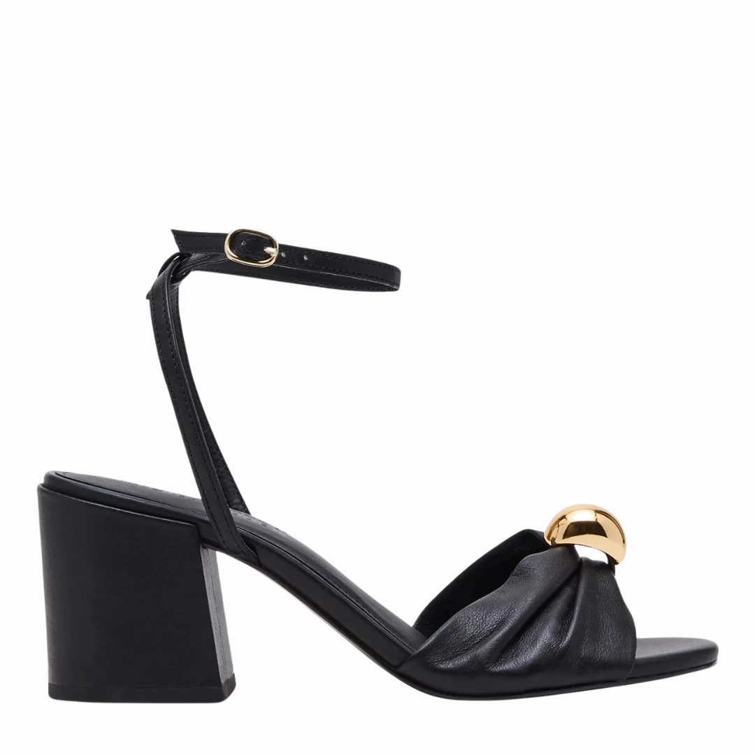 All-around ease Pilates Caden in Black