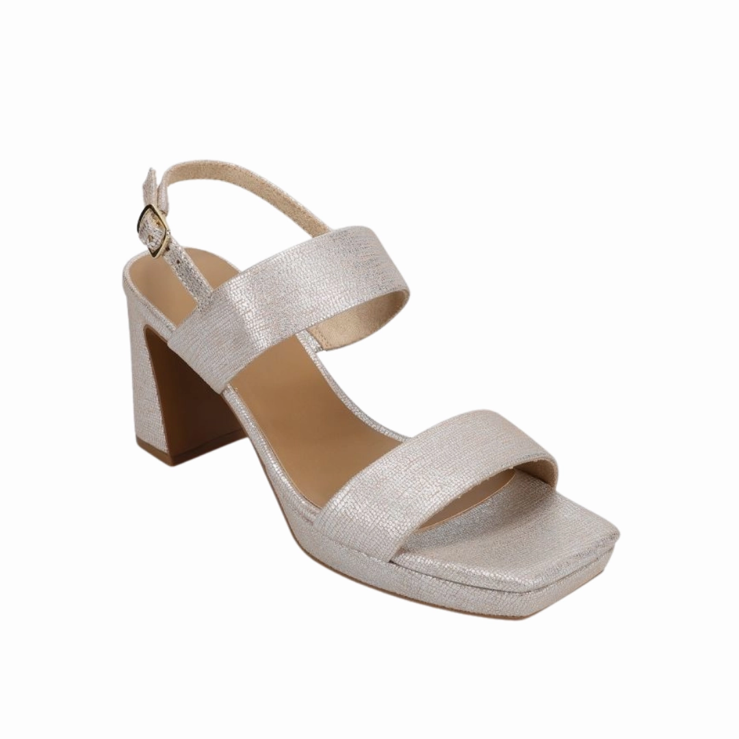 Maida in Perla Flattering performance