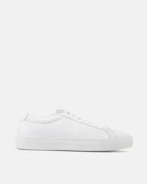 Flexible Torsion System Anti Microbial Lining White Low Kick Dress Sneaker