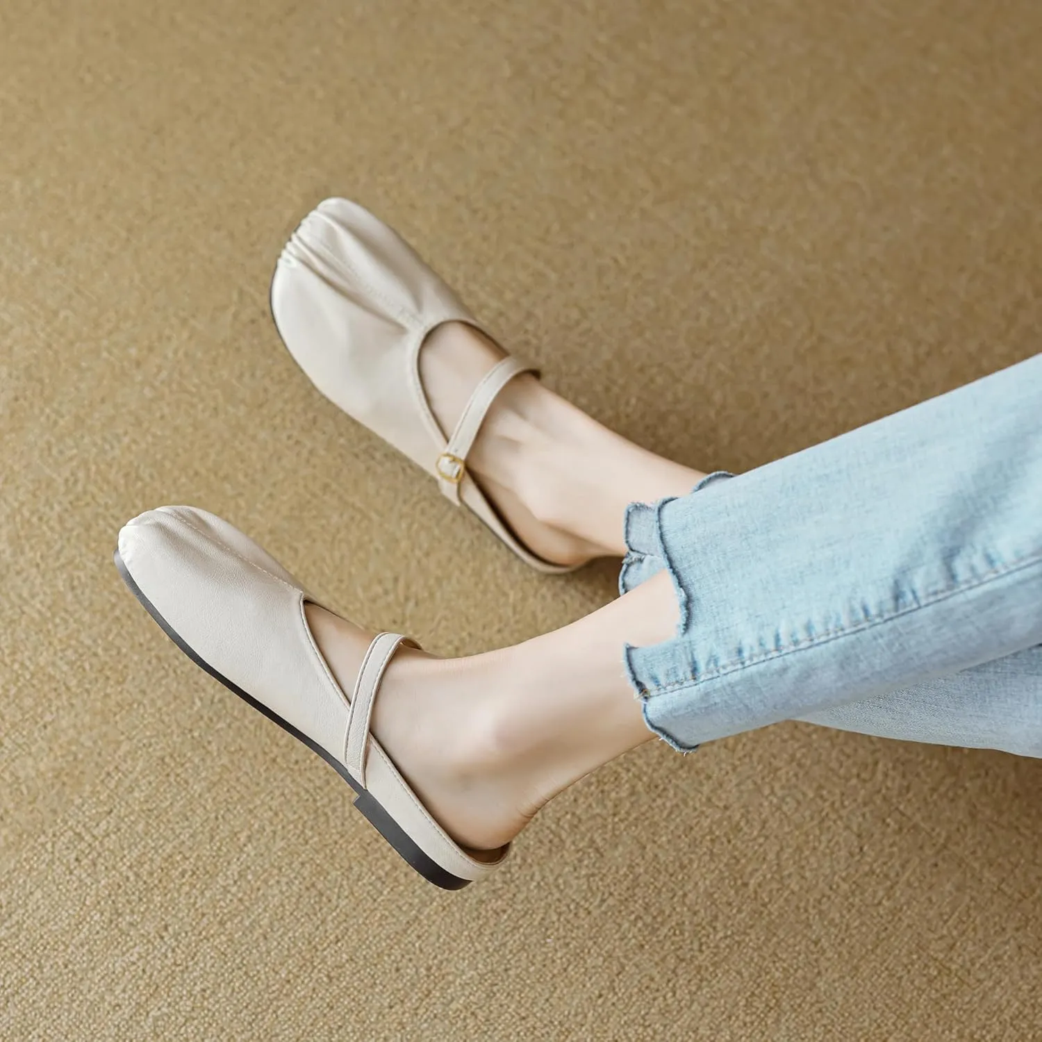 Dear Time Women's Closed Toe Flats Slip-on Backless Mules Indoor Outdoor Casual Shoes