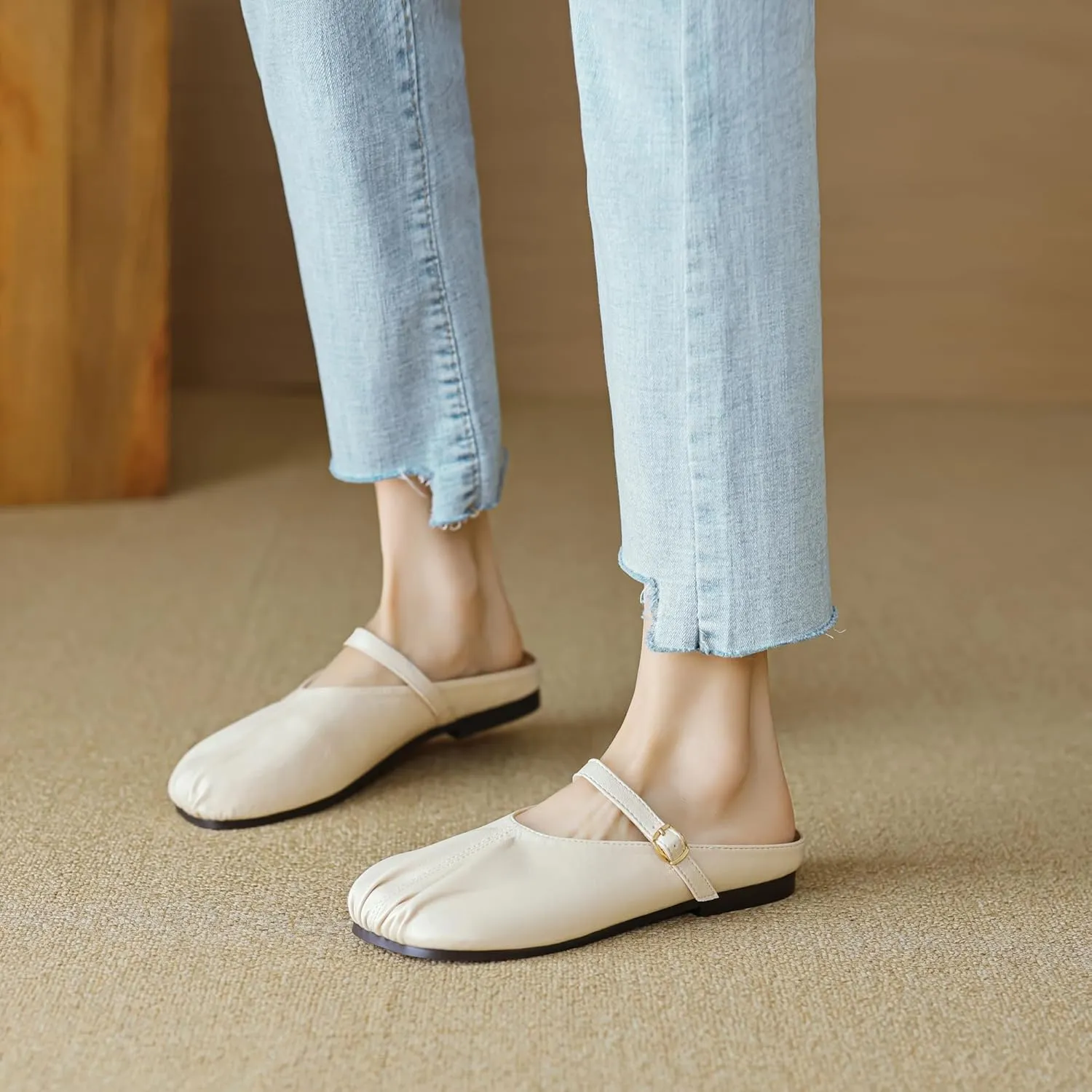 Dear Time Women's Closed Toe Flats Slip-on Backless Mules Indoor Outdoor Casual Shoes