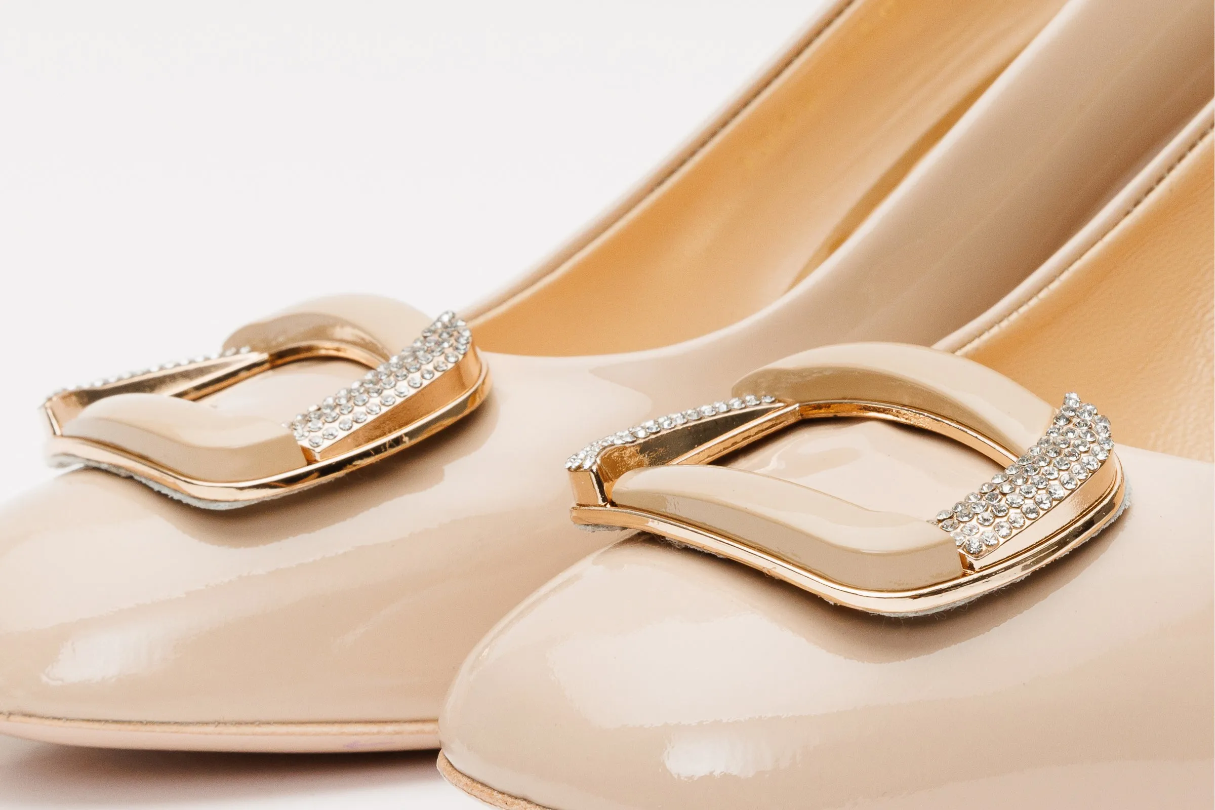 Brunch Time Sleek Booties The Ferrara Cream Patent Leather Block Heel Pump Women Shoe