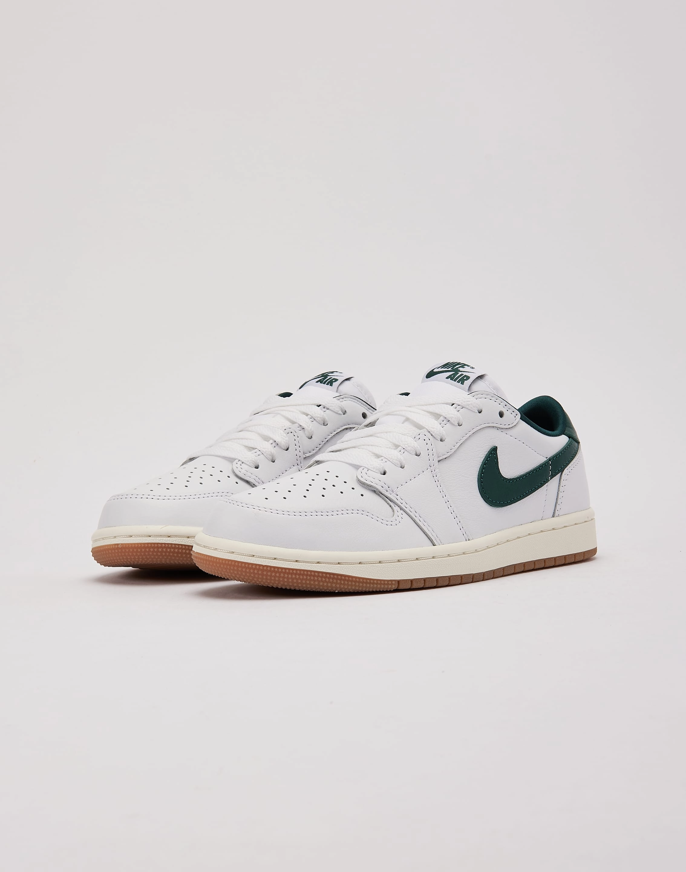 All-around silhouette Jordan Air Jordan 1 Retro Low OG 'Oxidized Green'