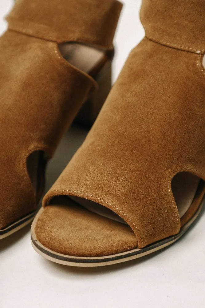 Faelyn Cut Out Heels in Camel