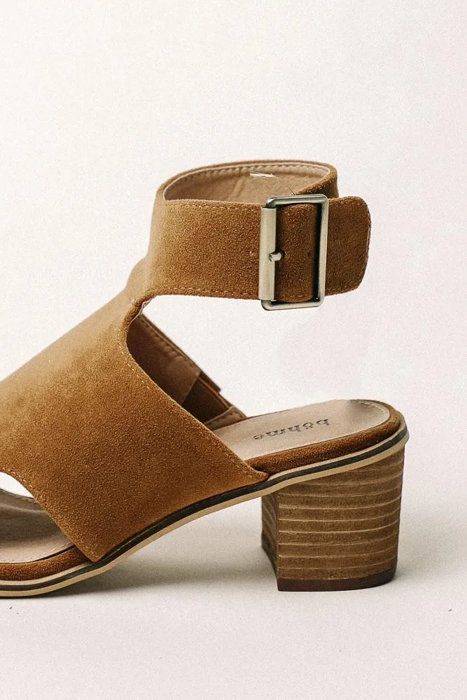Faelyn Cut Out Heels in Camel