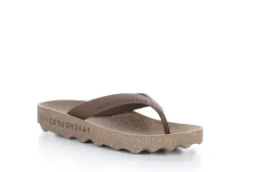 FEEL_L Brown Rubber Strap Casual Flip-Flops|FEEL_L Tong en Style Casual in Marron
