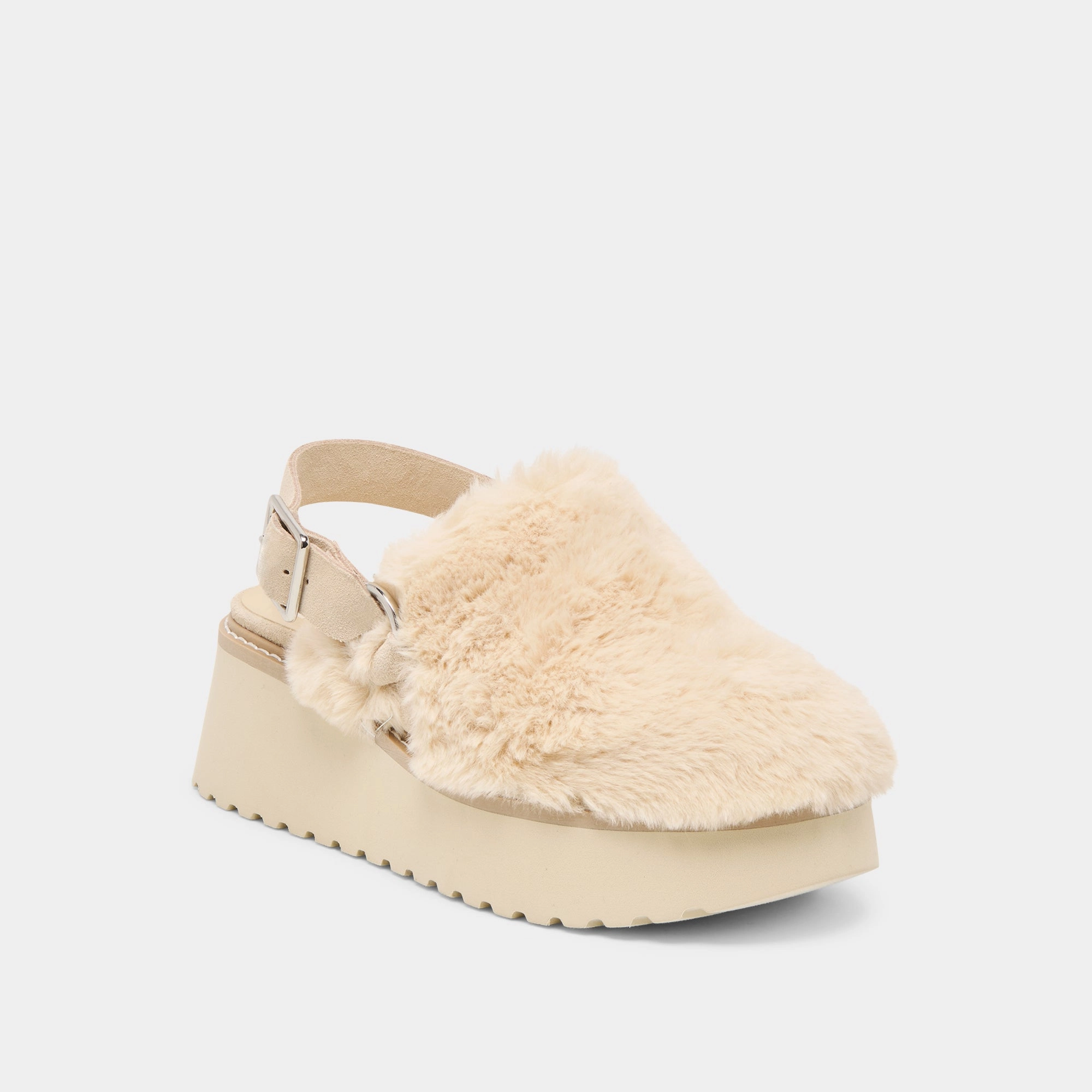 Shop Tour LANSY FLATS NATURAL PLUSH