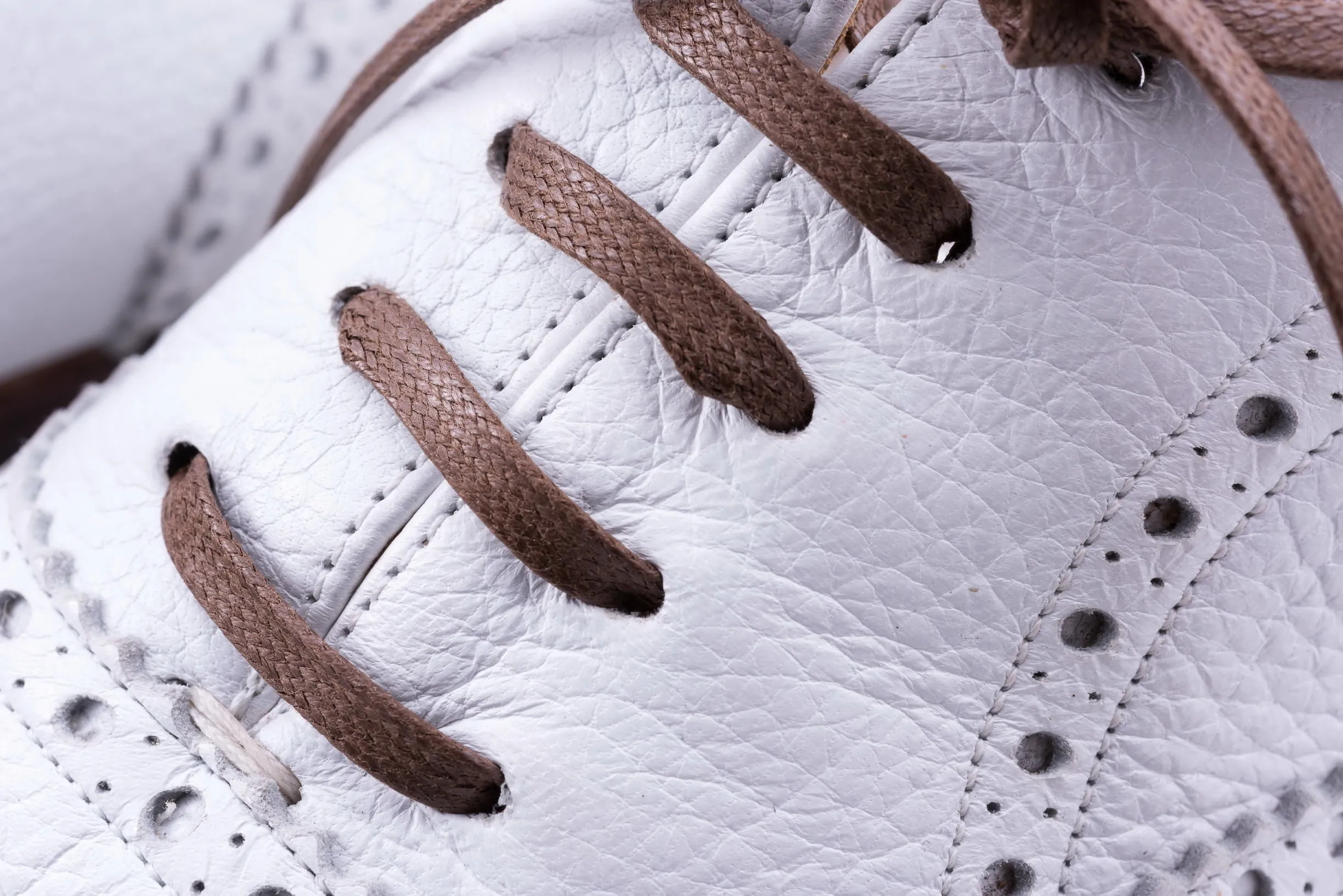Flat Mid Brown Waxed Cotton Shoelaces