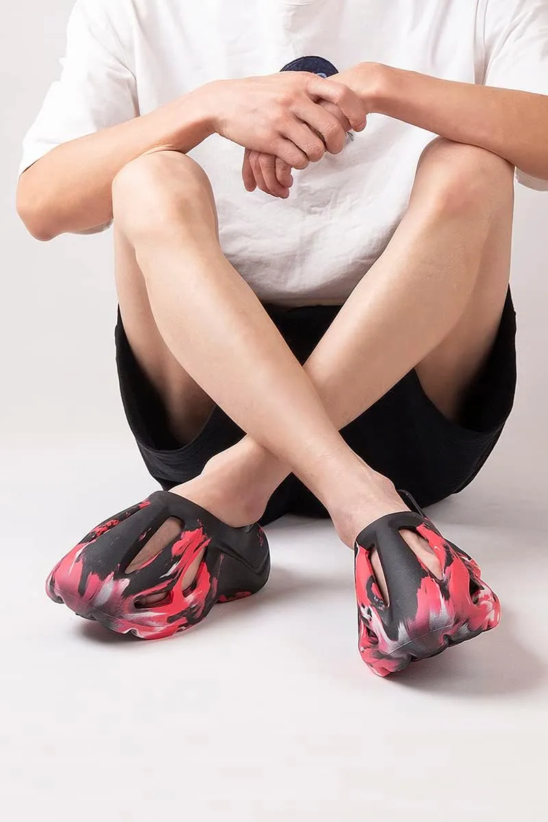 Foam Runner Shoes,Unisex Foam Runner Sneakers Pillow Cloud Sandals Slides, Fashion Anti Slip Quick-Drying Summer Beach Shoes