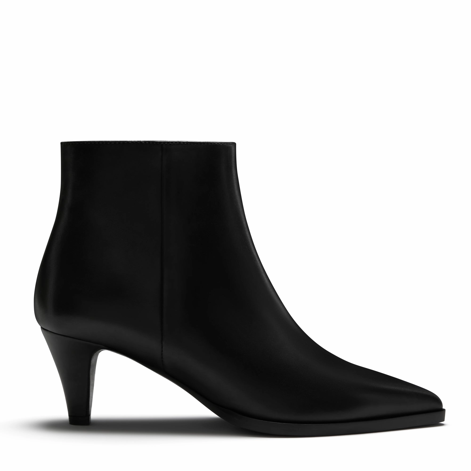 Vend?me Lola black calfskin leather boots Boosted comfort