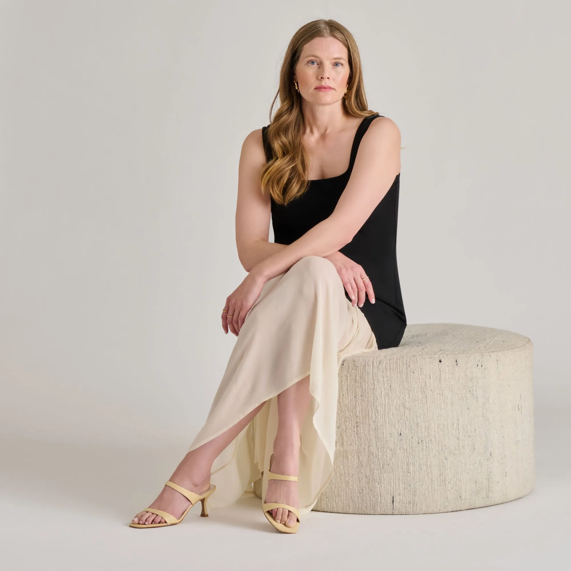 Versatile Footwear GENORA HEELS LT NATURAL WOVEN RAFFIA