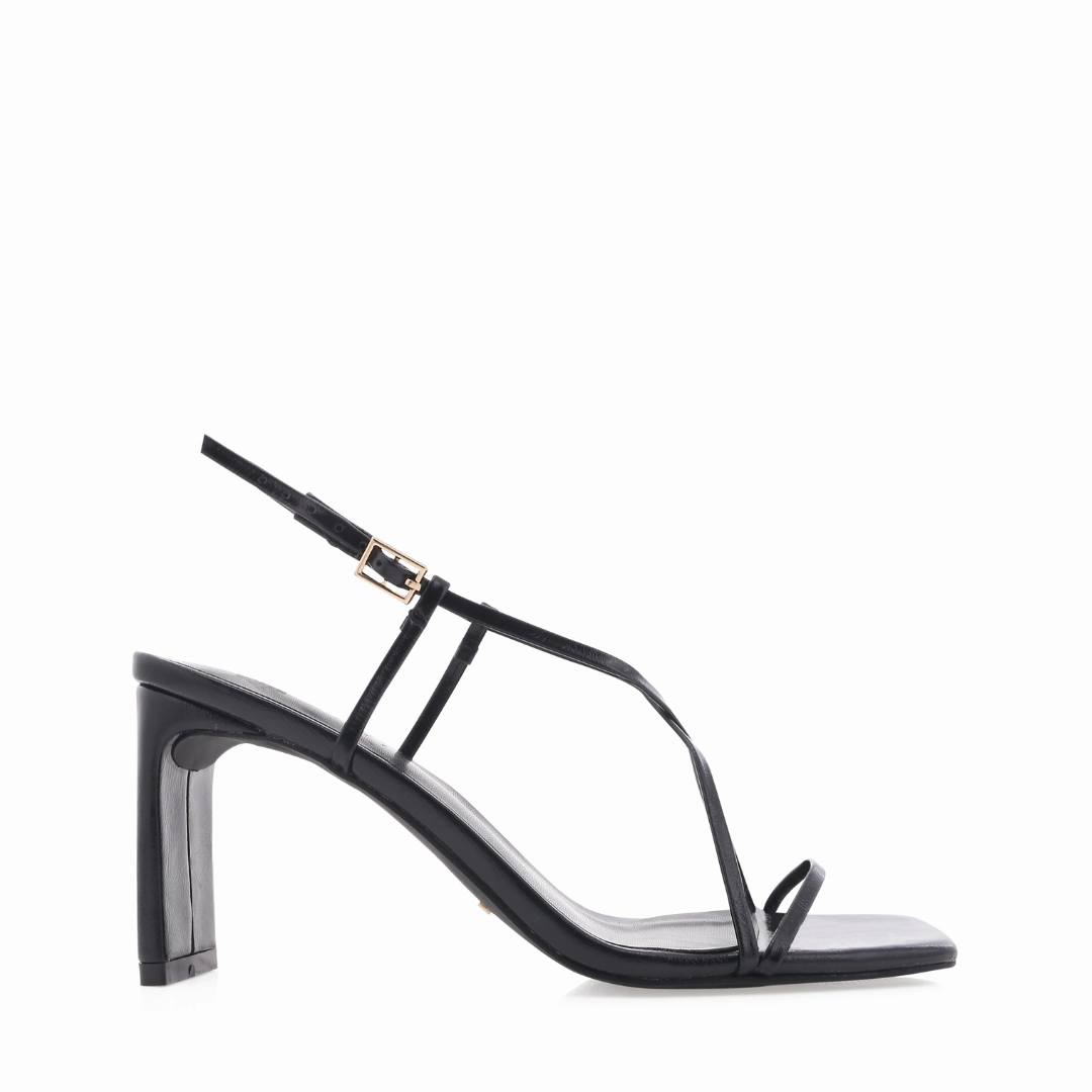 sports event Georgiana in Black