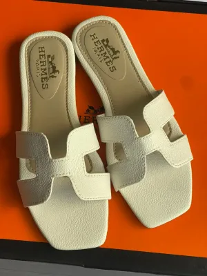 HERMES PARIS SANDALS - WHITE