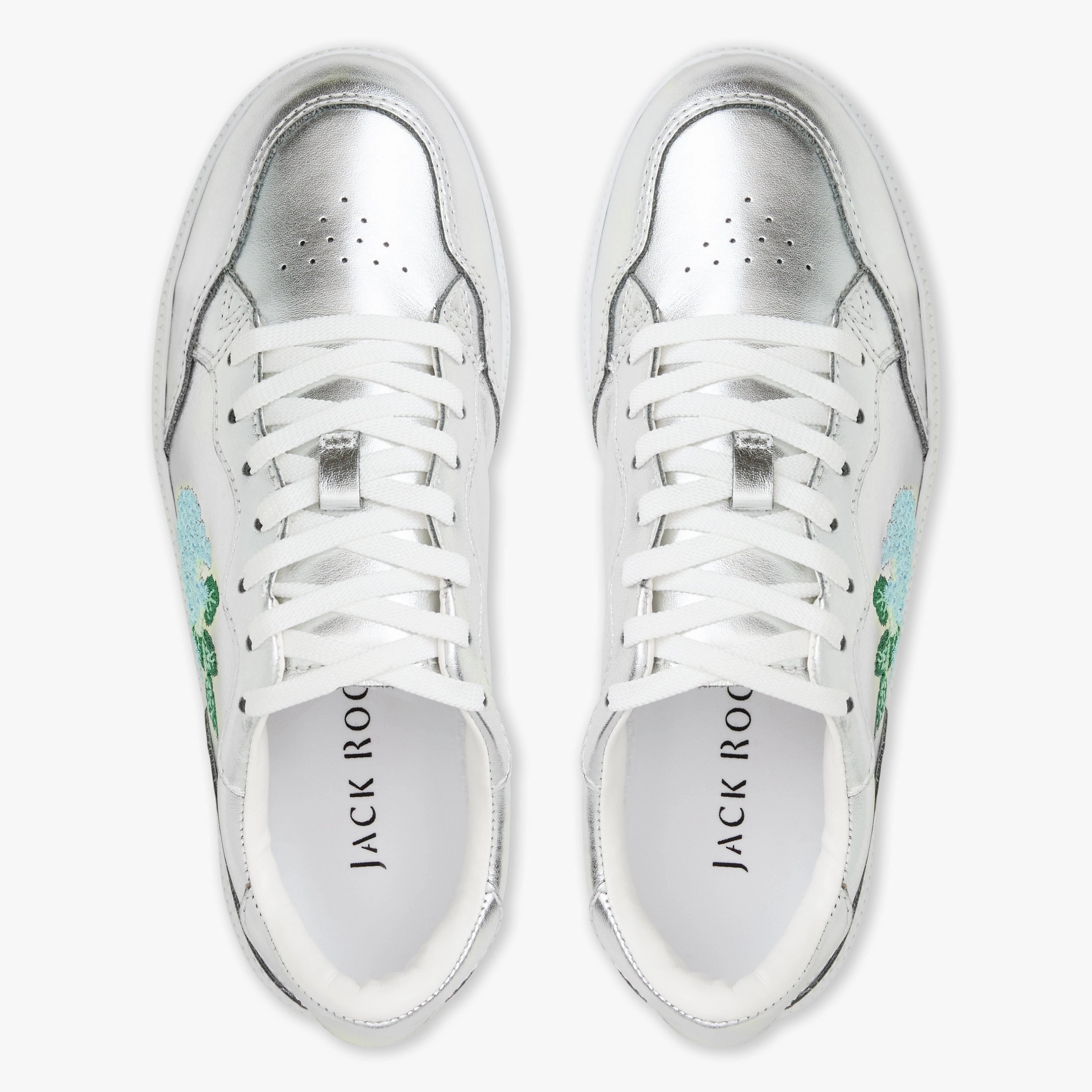 Breathable Design Hydrangea Embroidered Leather Low Top Sneaker