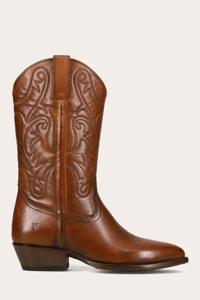 Versatile Footwear Bruce Pull On