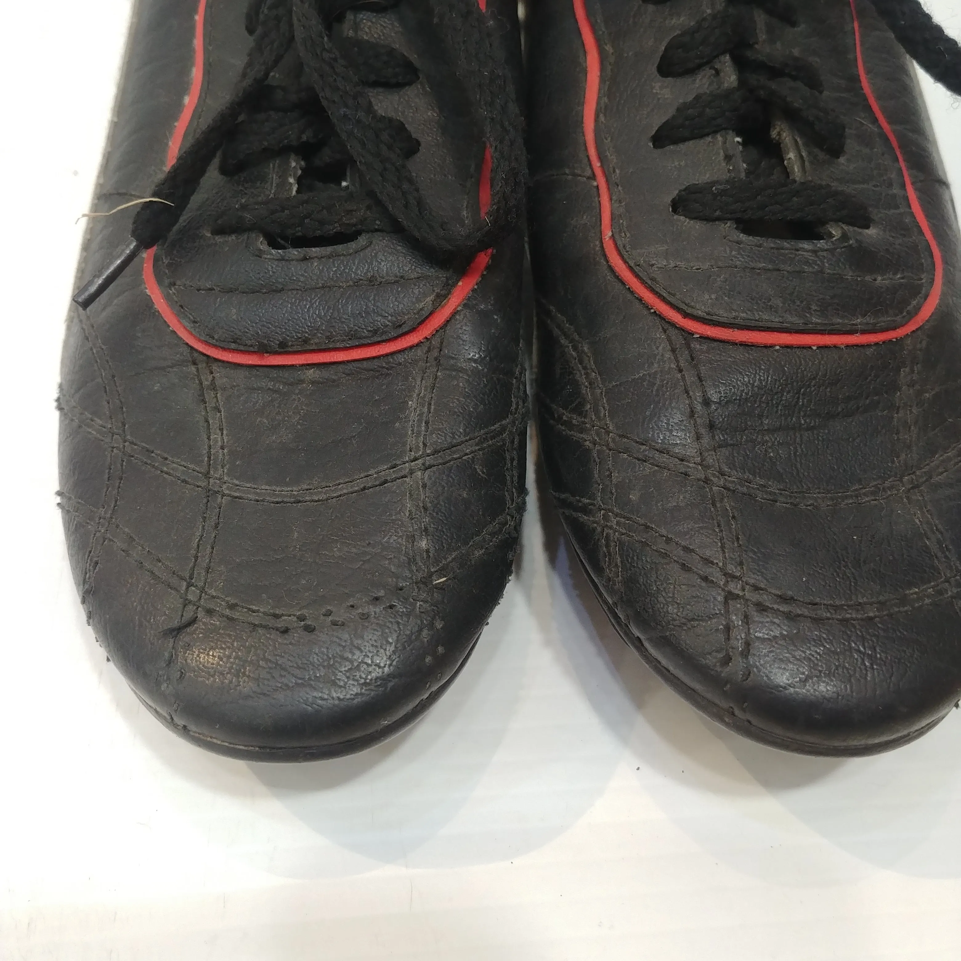 Italia Jr. Soccer Cleats - Youth 3 - Pre-owned (Z10509 - B20)