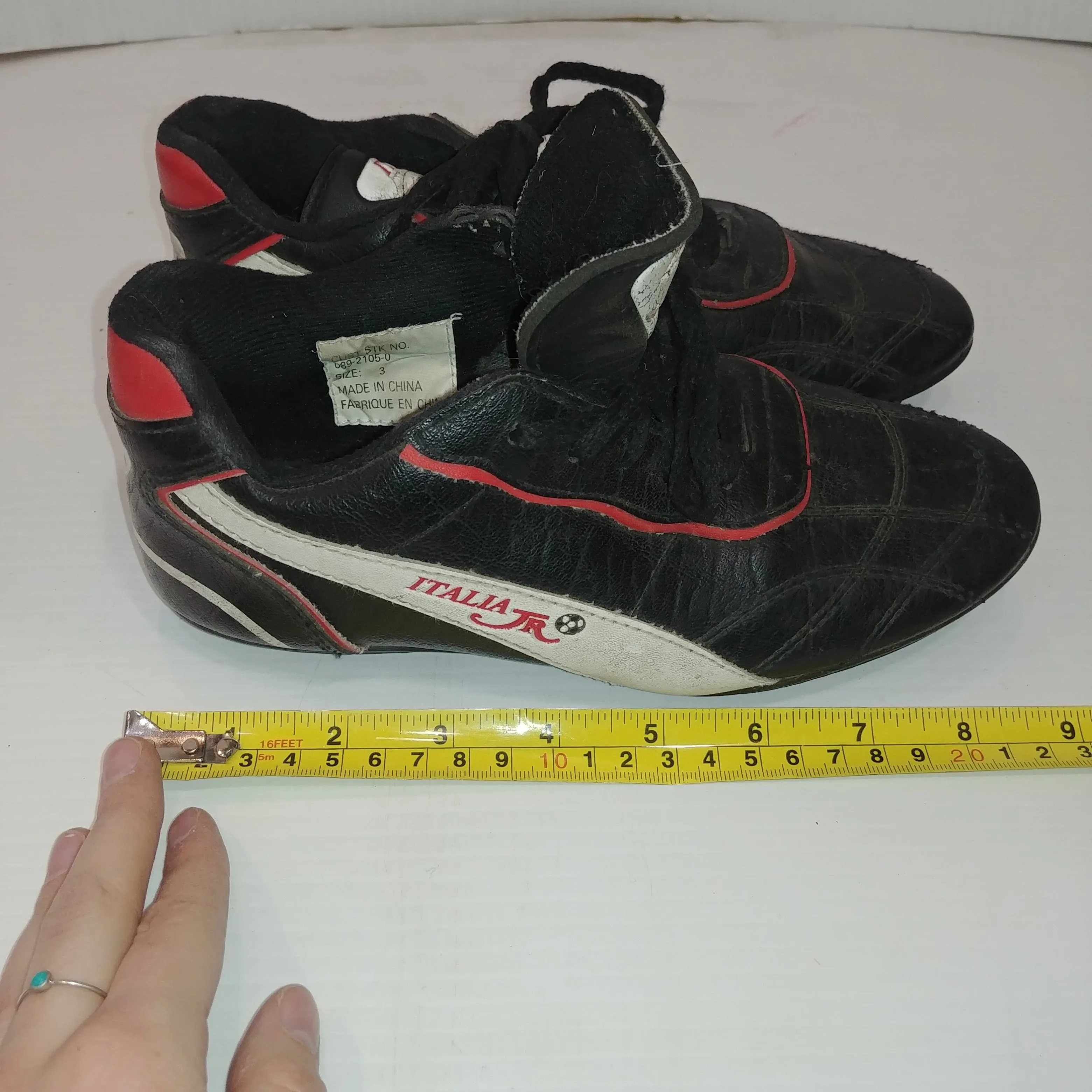 Italia Jr. Soccer Cleats - Youth 3 - Pre-owned (Z10509 - B20)