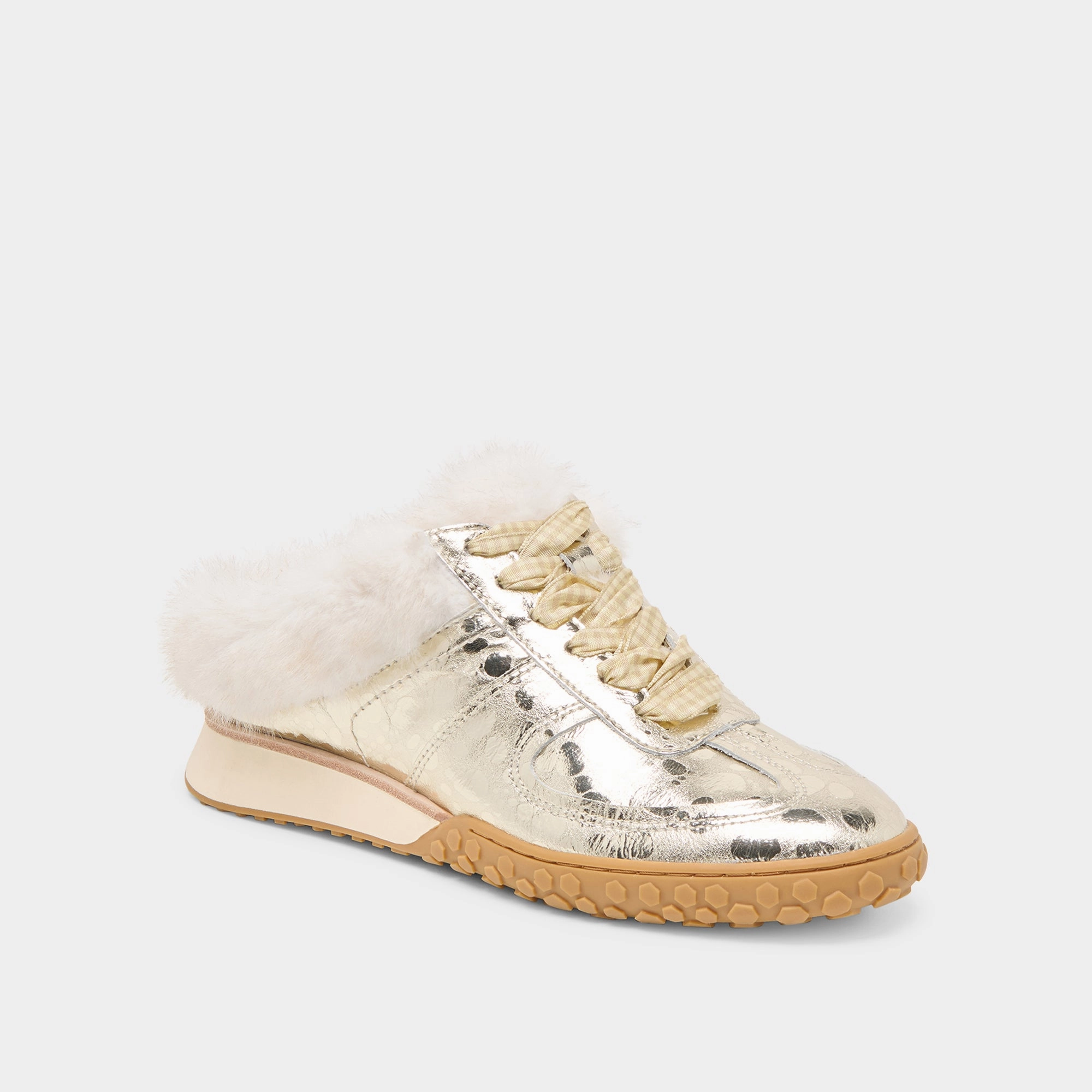 students' preferences casual dressers IZZEY PLUSH SNEAKERS PLATINUM LEATHER