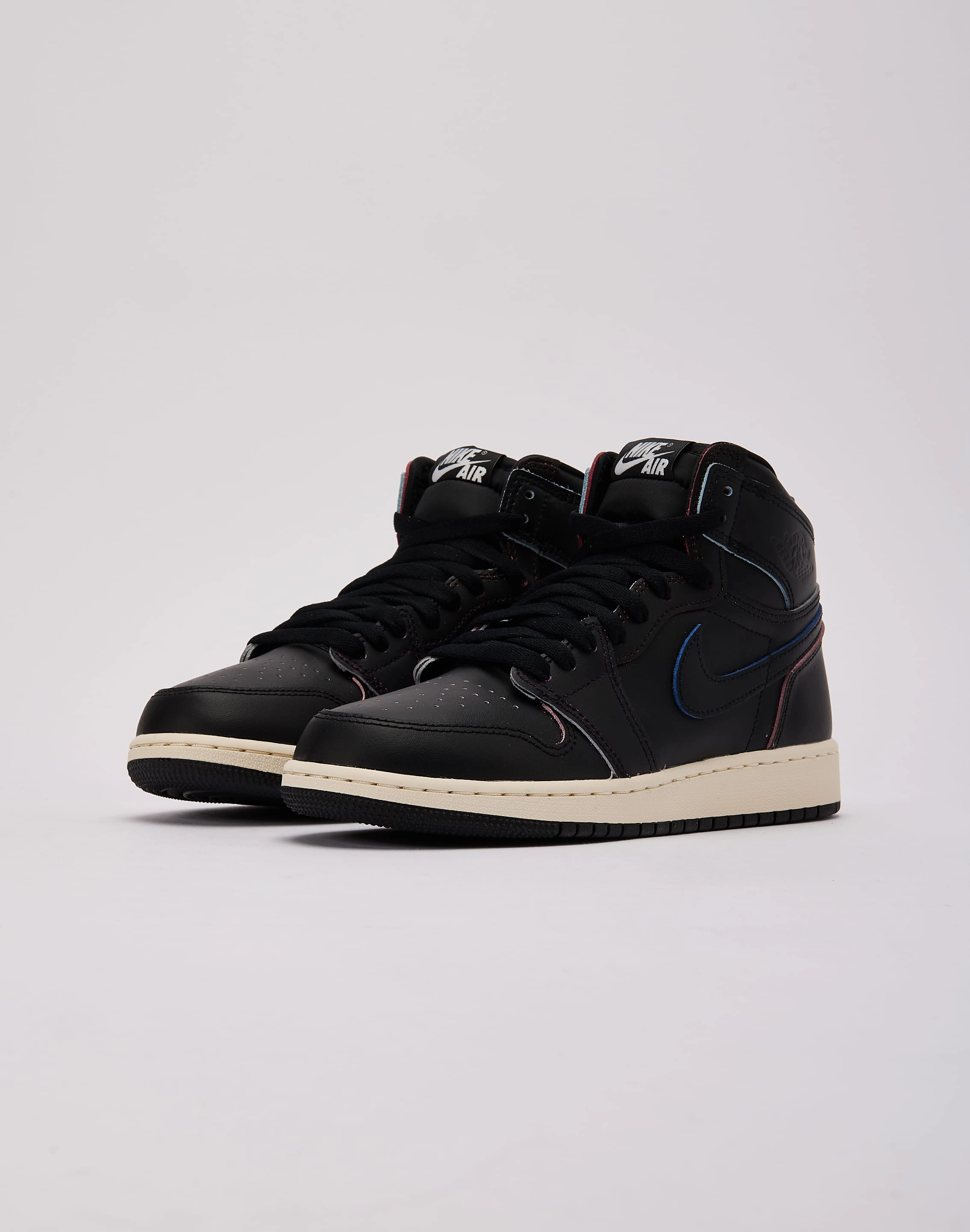 Jordan Air Jordan 1 Retro High OG 'Self-Expression' Grade-School cycling equipment Breathable Airflow Design