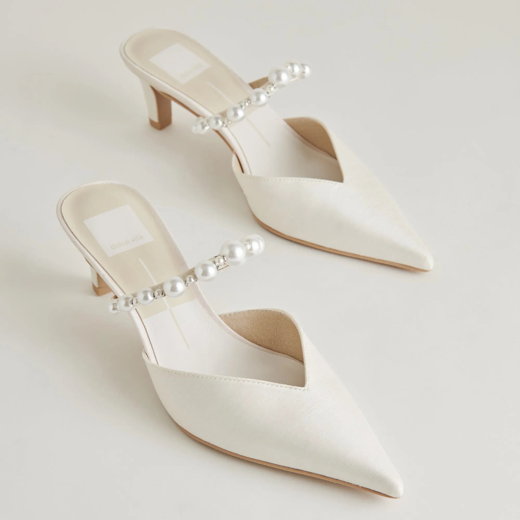 Versatile Heel Music Show KANIKA PEARL MID HEELS VANILLA PEARLS