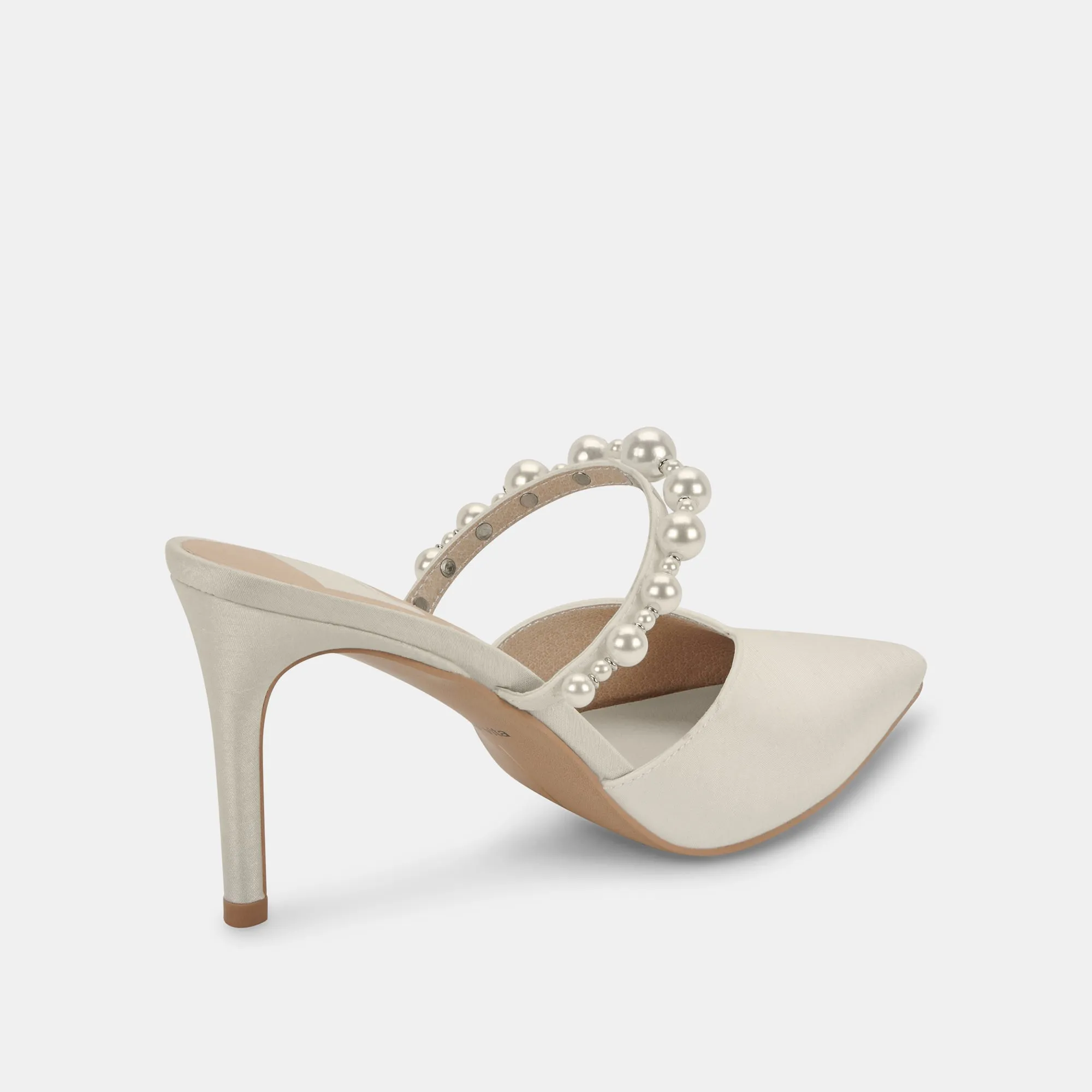 Runway Fit KANIKA PEARL WIDE HEELS VANILLA PEARLS