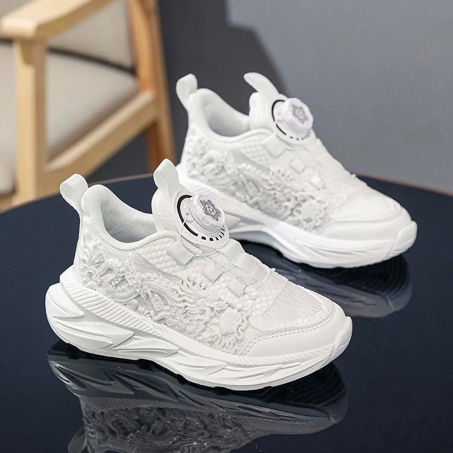 Kids Sneakers Boys Girls Night Glow Casual Walking Shoes Arch Support High Elasticity Badminton Shoes Lightweight Comfortable Sport Athletic 12.5~6.5 Sizes