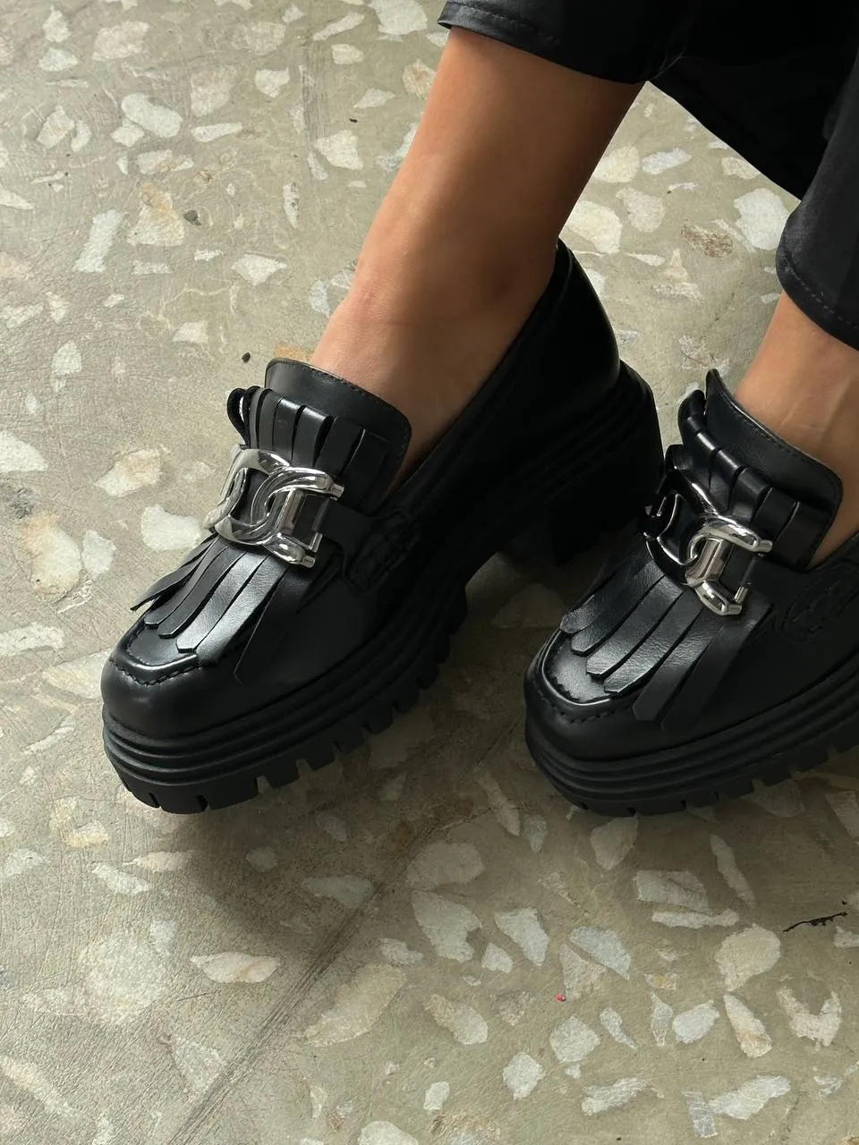Leather heel loafers