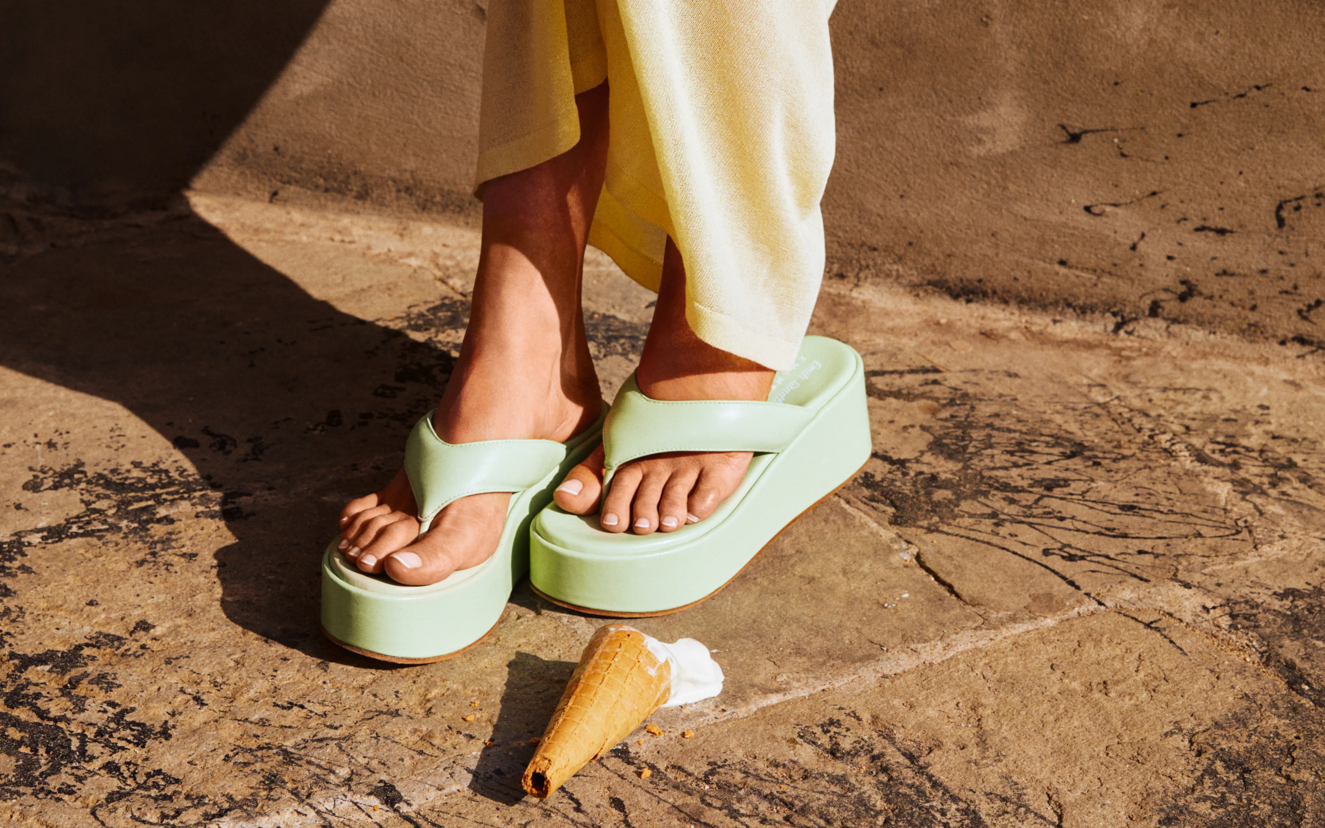 Leather Platform Sandals - E17HP - Emili Sindlev x Manebí Pastel Green